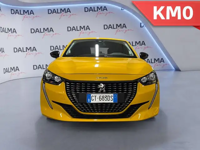 Peugeot 208 view 8