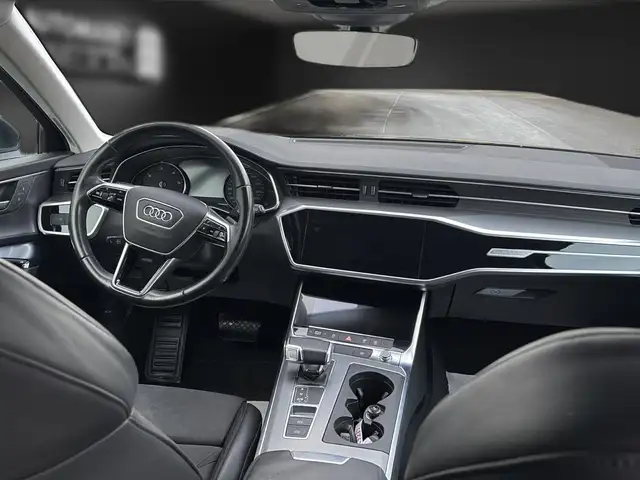 Audi A6 view 14