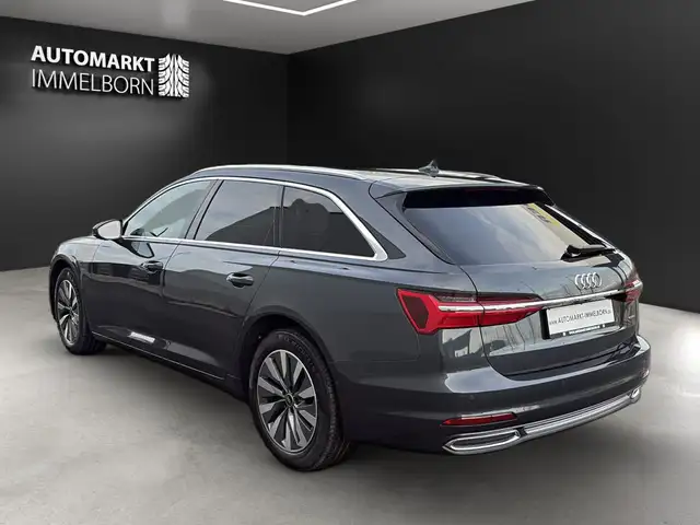 Audi A6 view 6