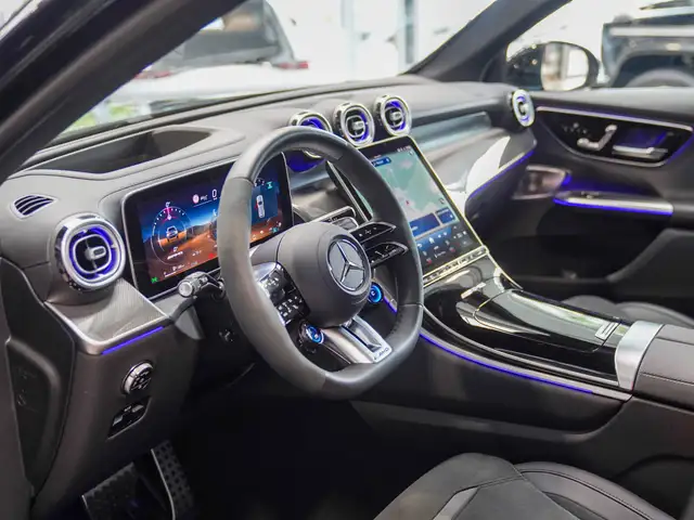 Mercedes-Benz GLC view 20