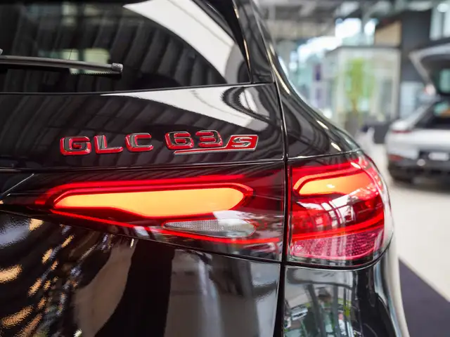 Mercedes-Benz GLC view 19