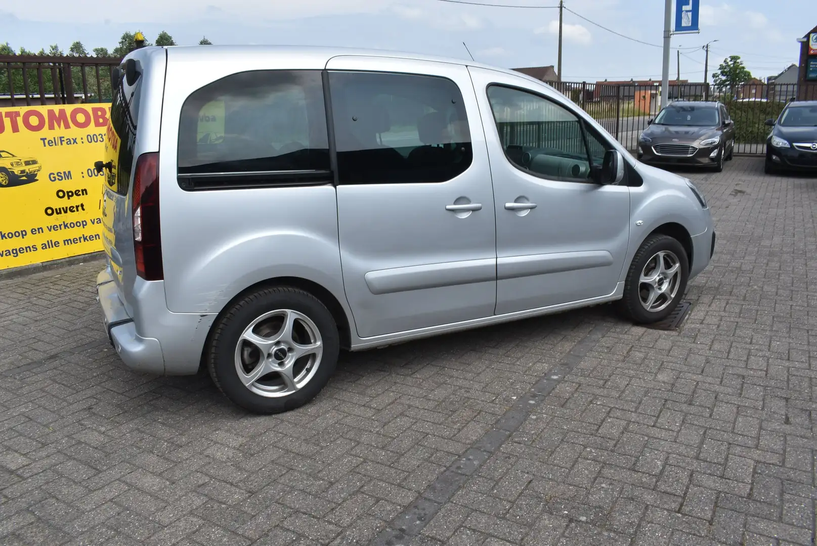 Peugeot Partner Tepee 1.6 BlueHDi **Handicapé**DESTOCKAGE B2B** Srebrny - 2