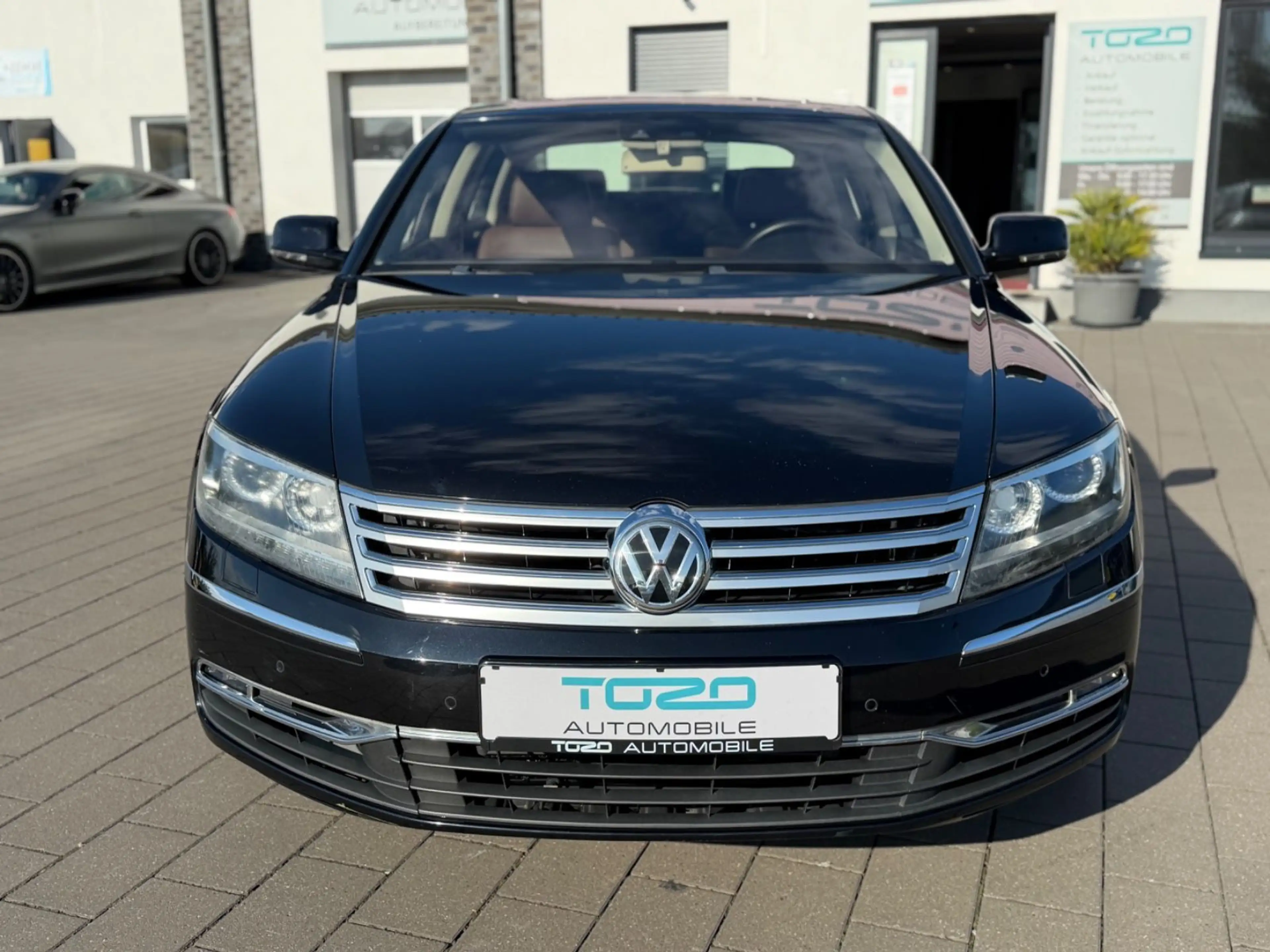 Volkswagen Phaeton 4.2 V8*EXCLUSIVE*ACC*S-DACH*STHZ*TOP* — photo 3