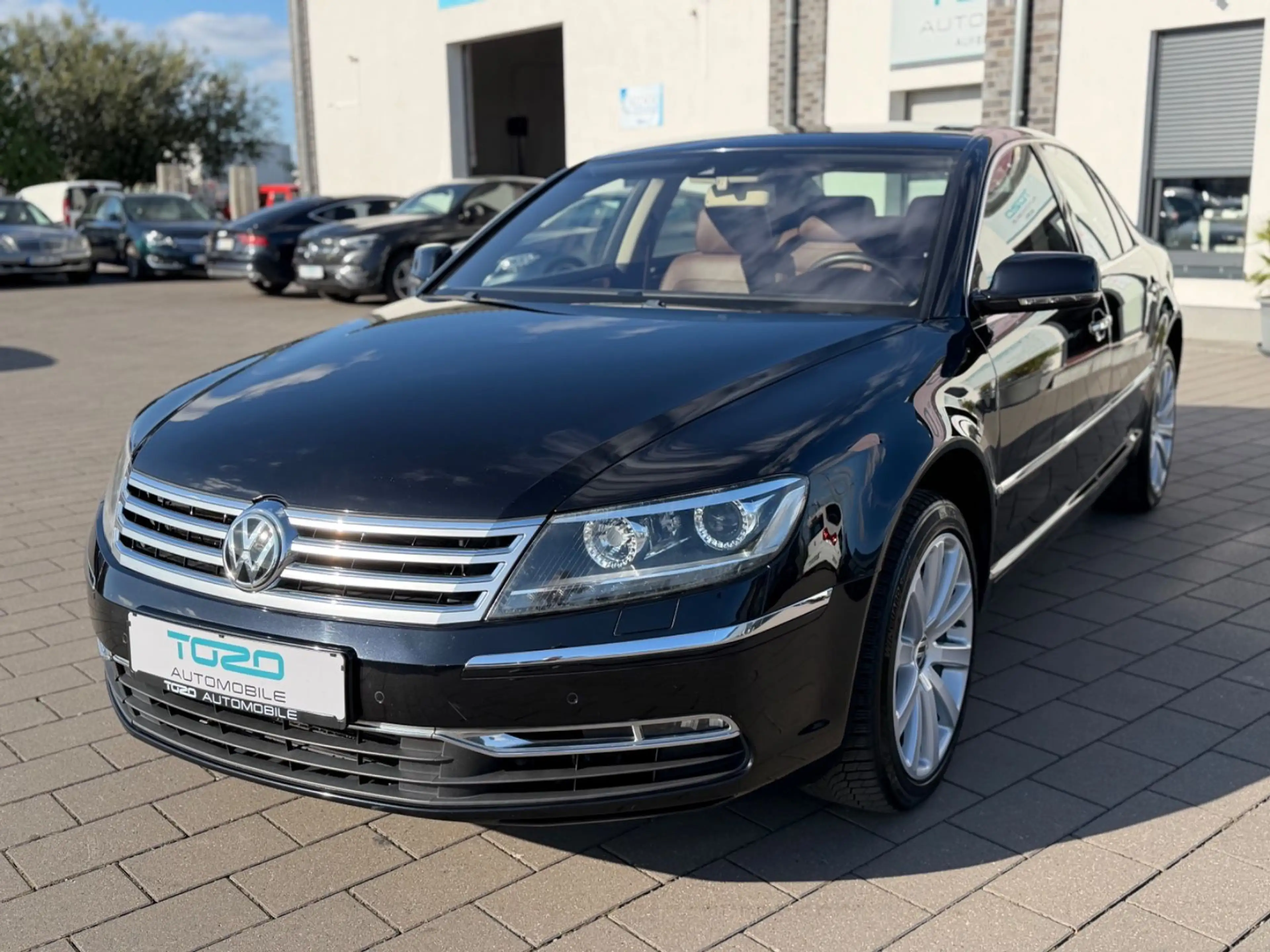 Volkswagen Phaeton 4.2 V8*EXCLUSIVE*ACC*S-DACH*STHZ*TOP* — photo 4