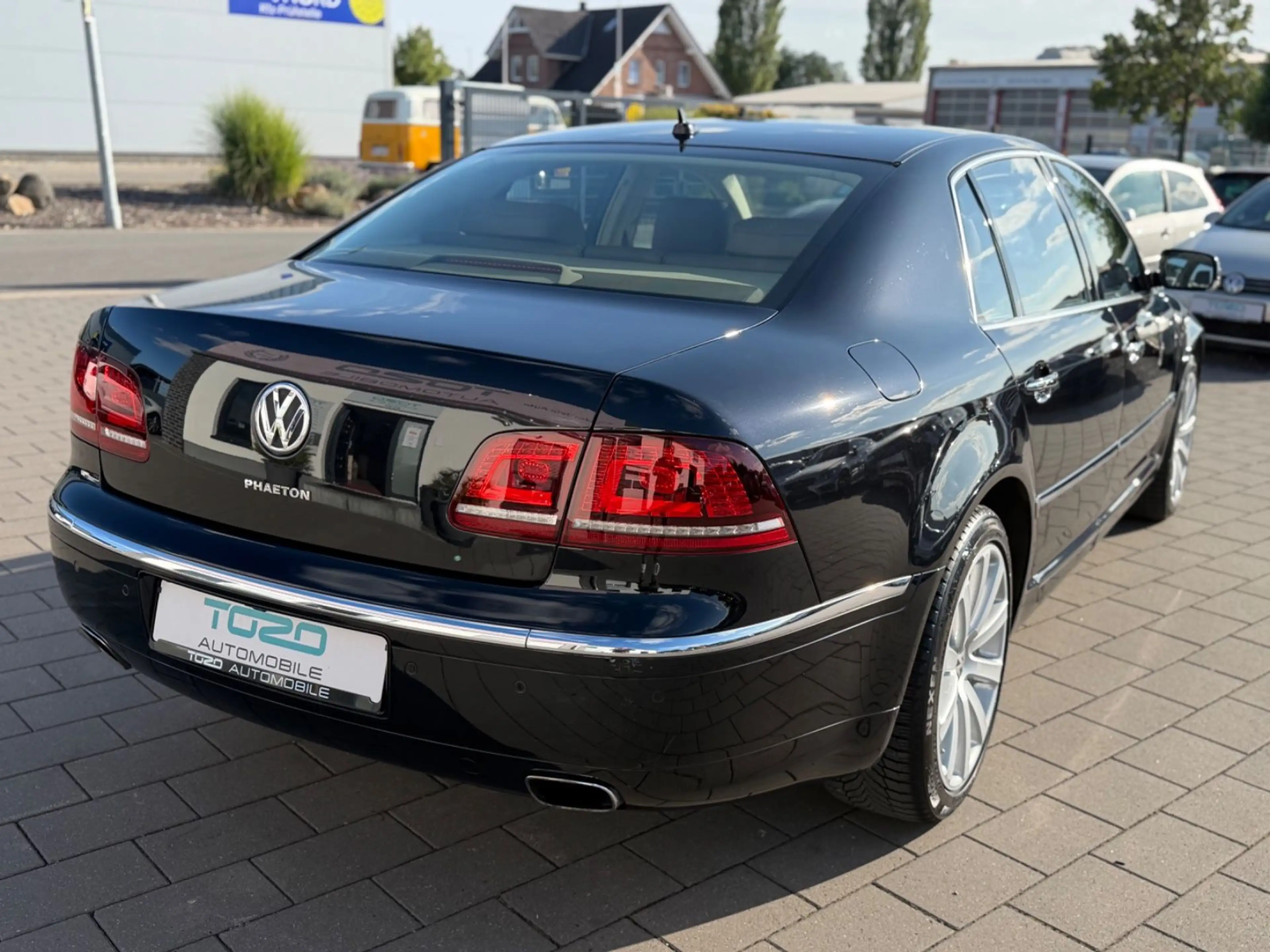 Volkswagen Phaeton 4.2 V8*EXCLUSIVE*ACC*S-DACH*STHZ*TOP* — photo 8