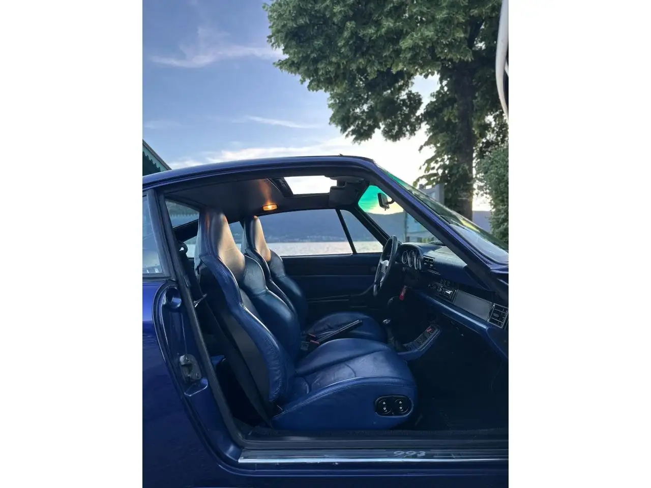 Porsche 993 Coupe 3.6 272 CARRERA 2 | ORIGINE FRANCE | HISTORIQUE COMPLET | SUPERBE CONFIGURATION, foto 6