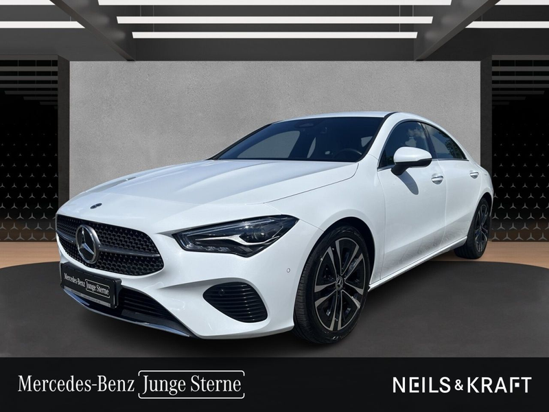 Mercedes-Benz CLA 180 Coupé +Progressive+LED+Cam+Keyl+Ambiente