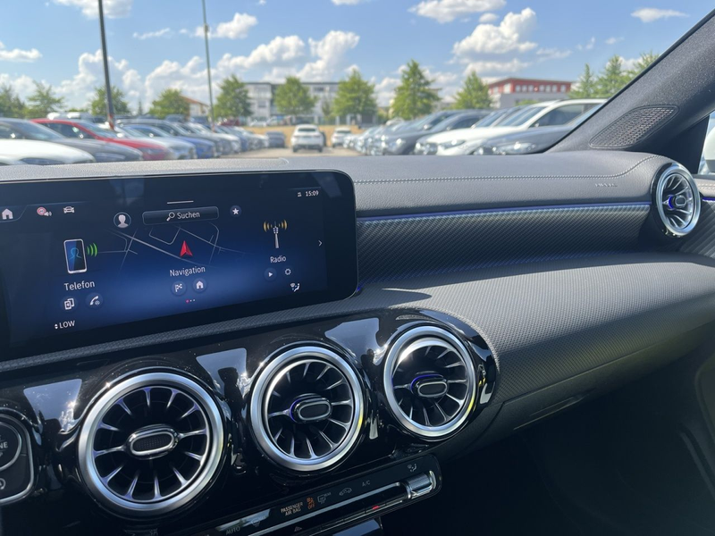 Mercedes-Benz CLA 180 Coupé +Progressive+LED+Cam+Keyl+Ambiente — photo 15