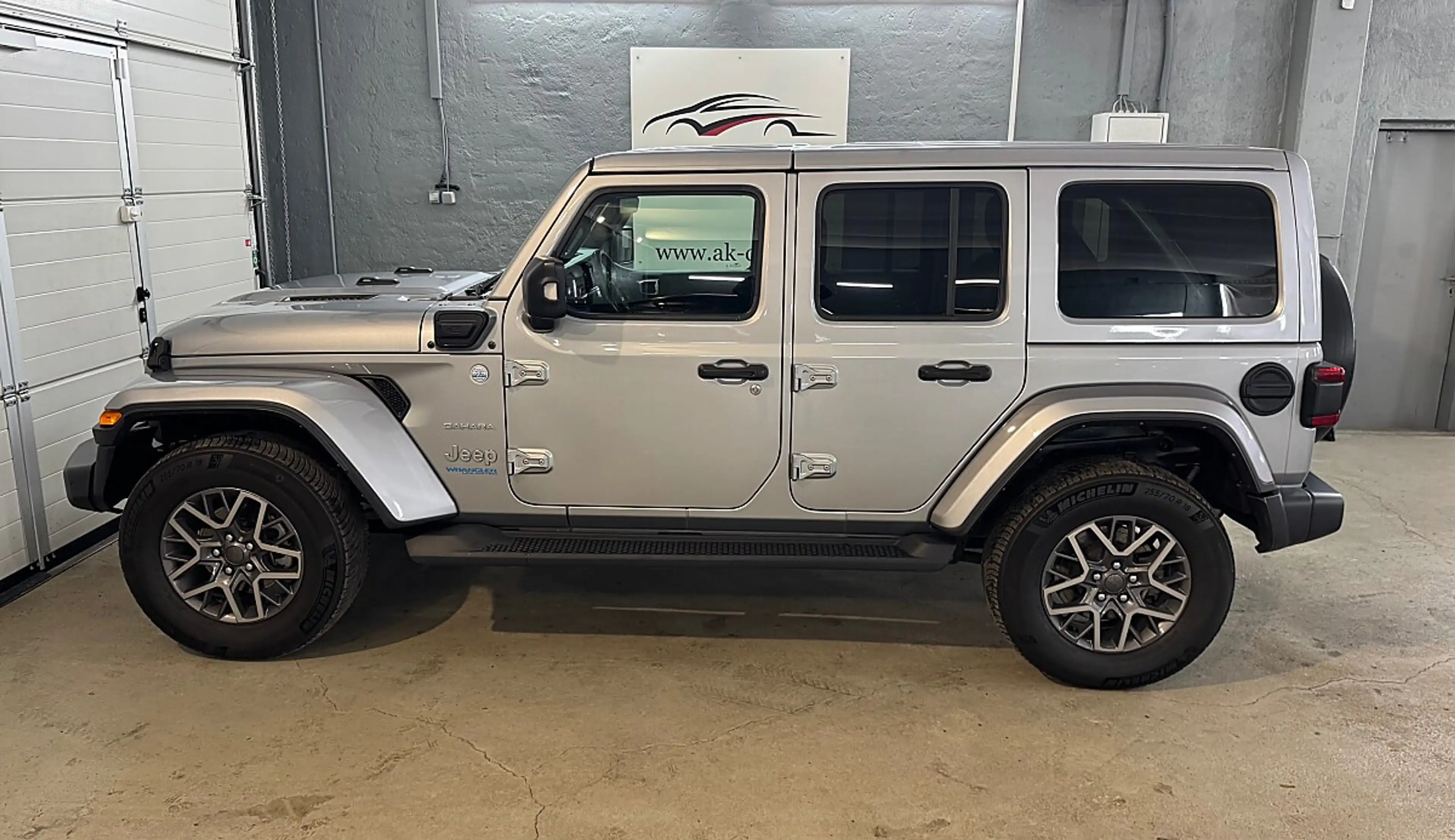 Jeep Wrangler Unlimited Sahara 2.0 PHEV 4xe Aut. — photo 8