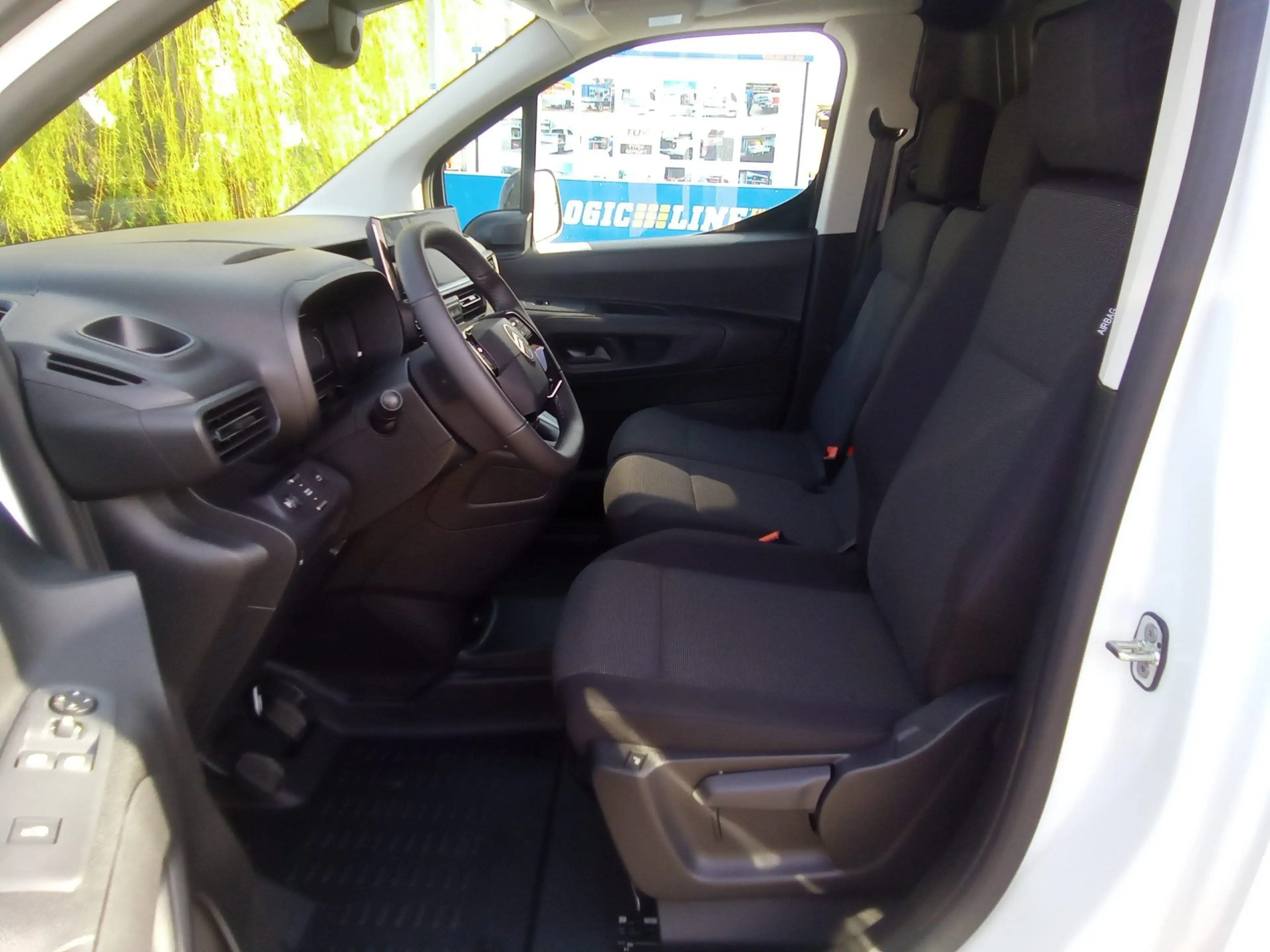 Citroen Berlingo KW M BHDi 100 — photo 14