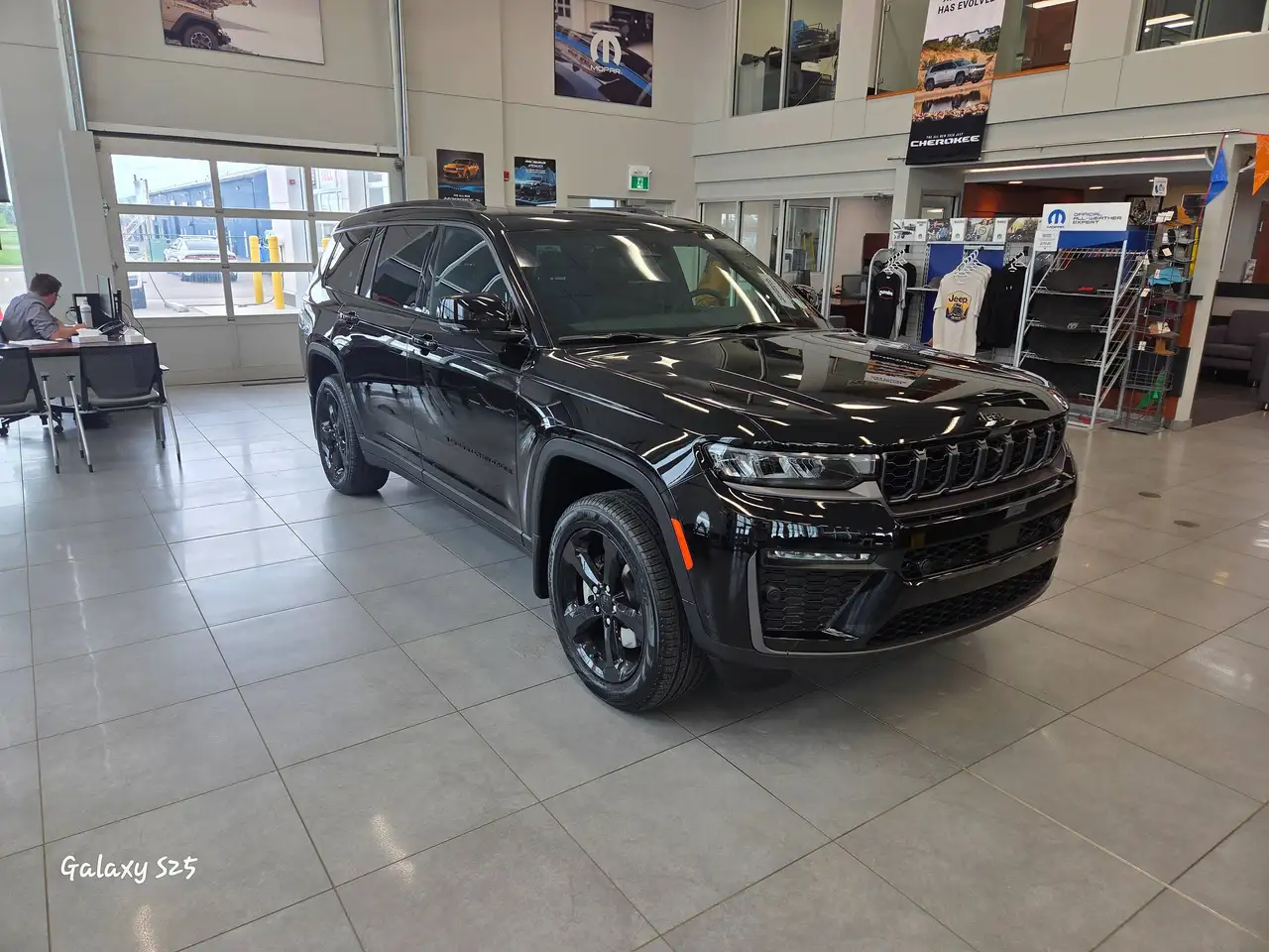 Jeep Grand Cherokee снимка Jeep Grand Cherokee