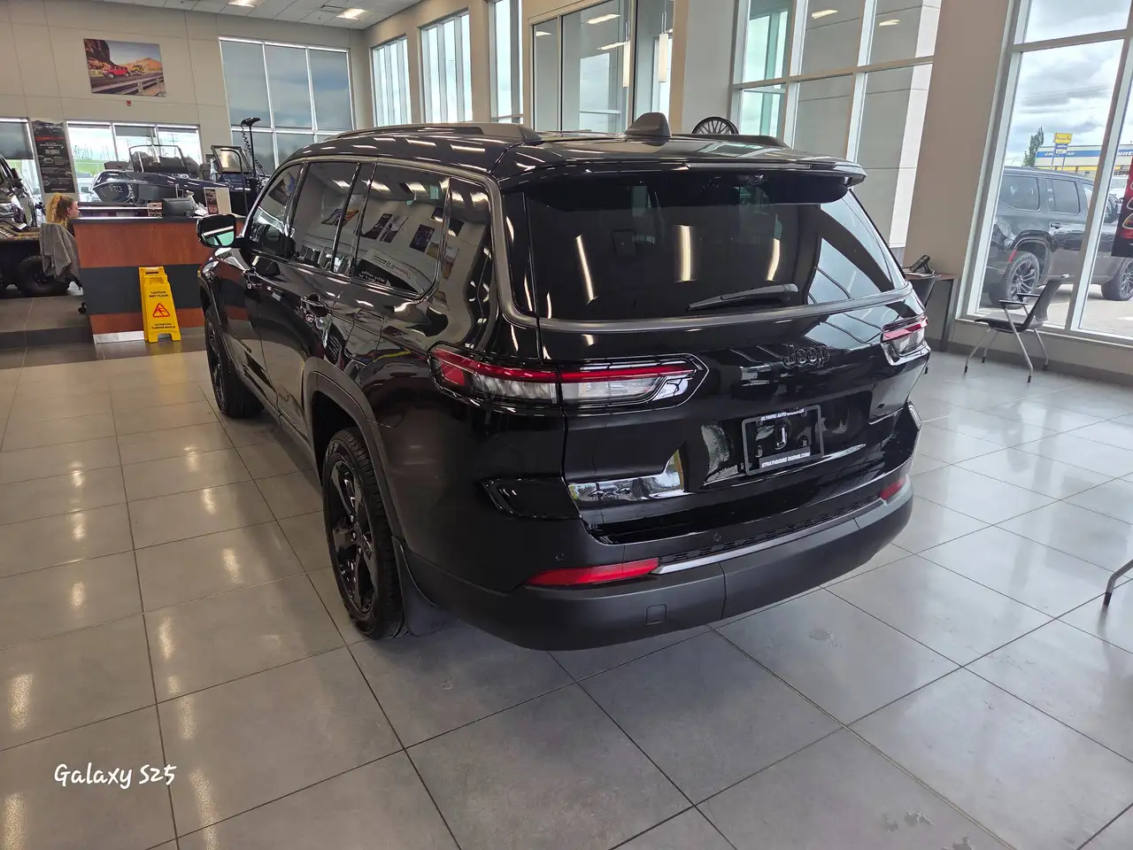 Jeep Grand Cherokee снимка Jeep Grand Cherokee