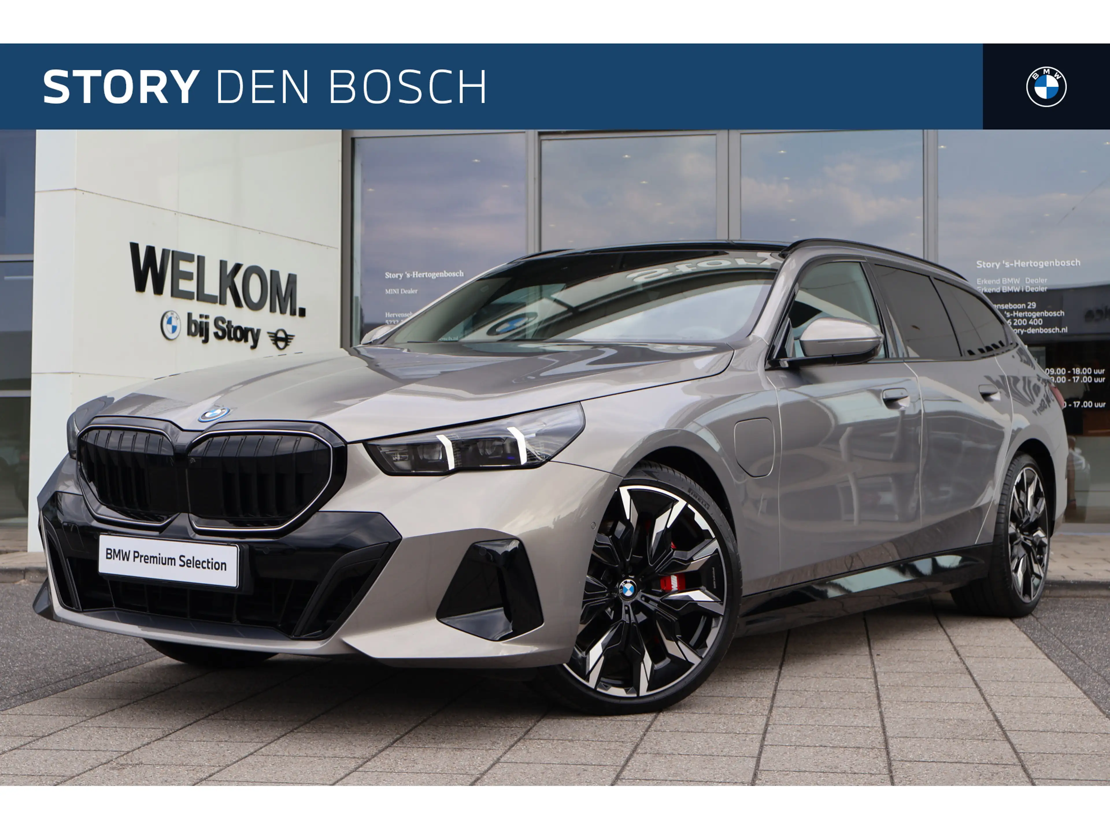 BMW 550 5 Serie Touring 550e xDrive M Sport Automaat / Pan