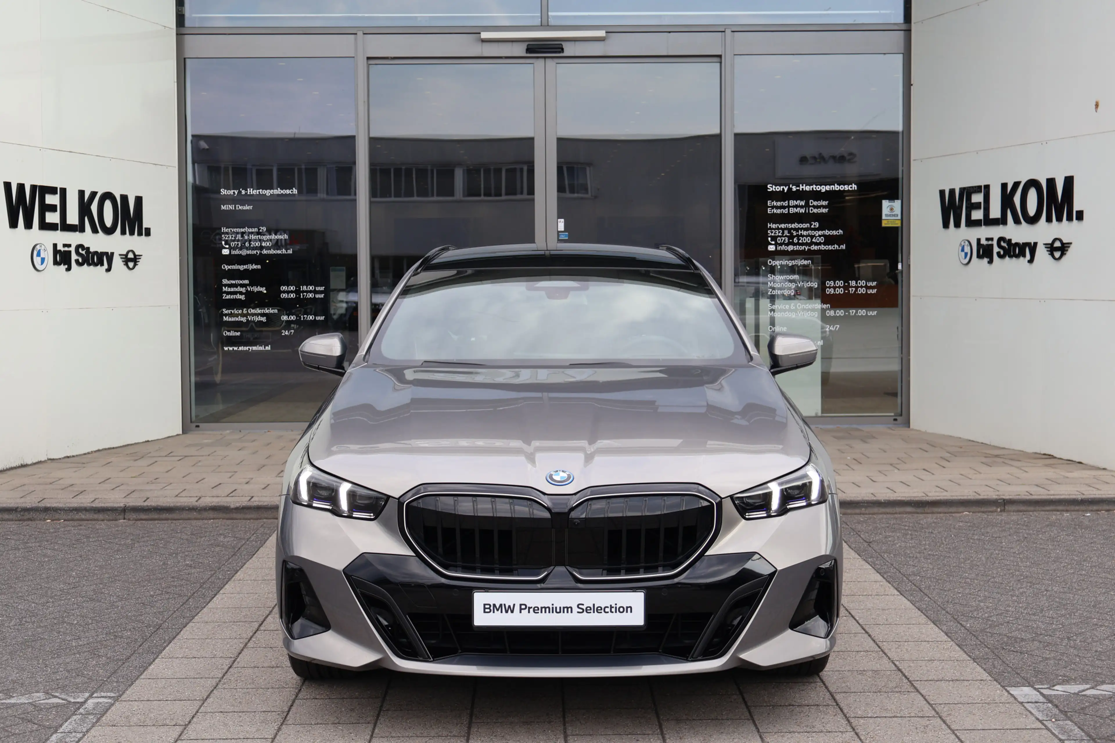 BMW 550 5 Serie Touring 550e xDrive M Sport Automaat / Pan — photo 4