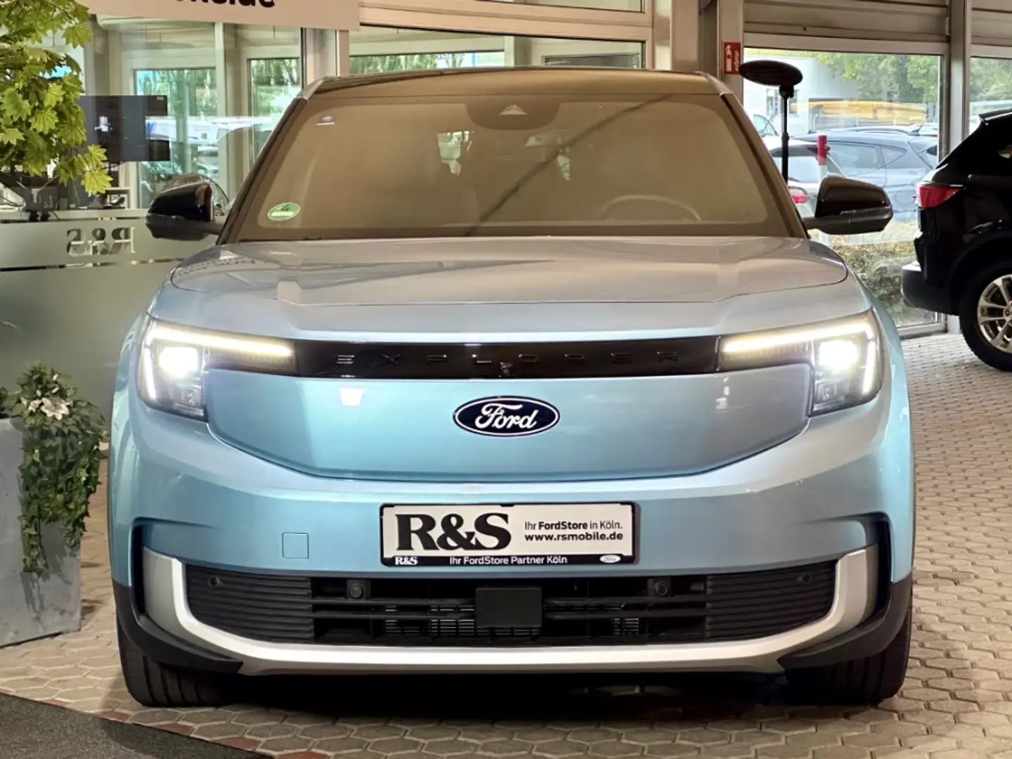 Ford Explorer Premium Extended Range+Pano+AHK+LED-Matrix Kék - 2