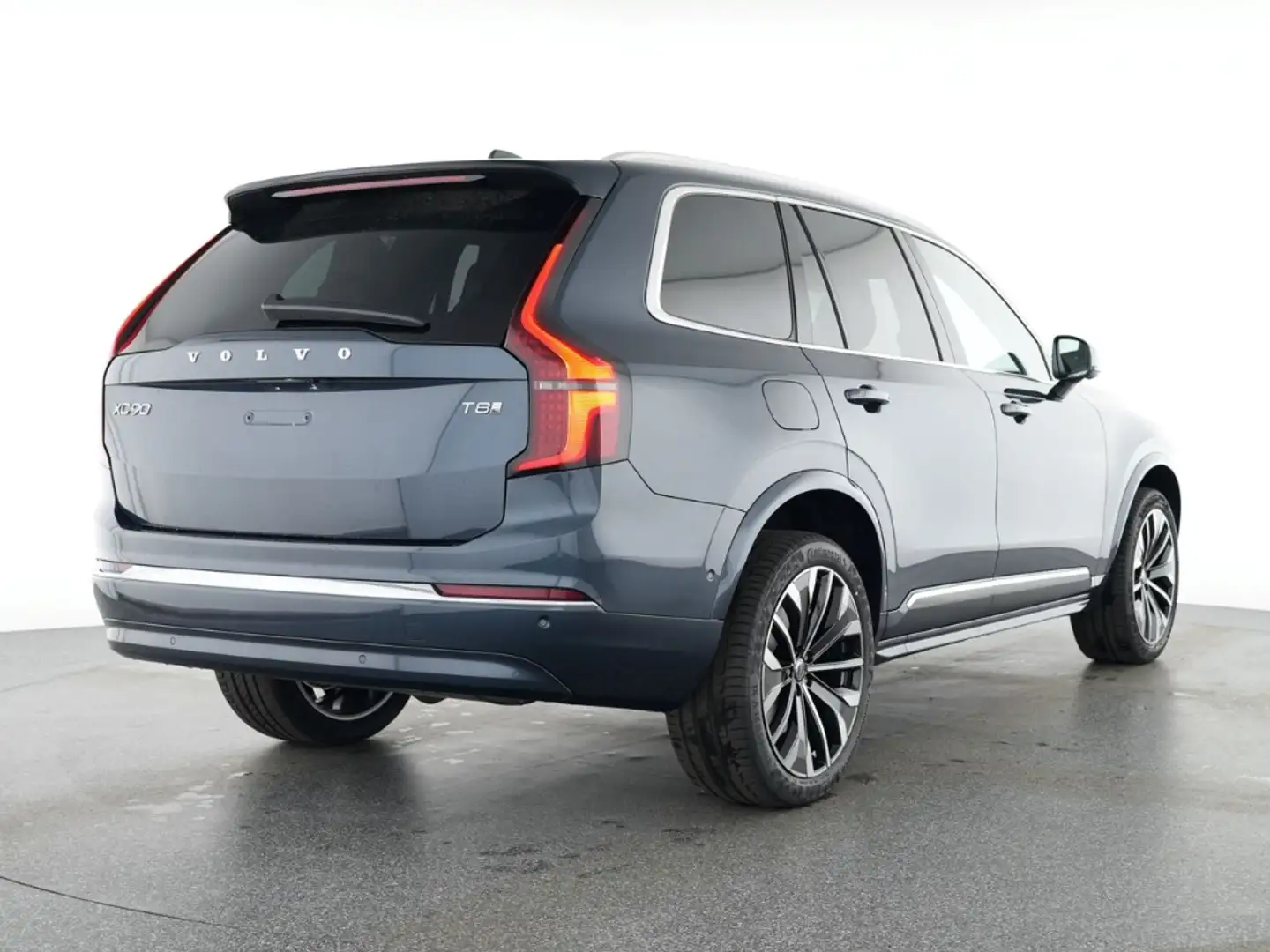 Volvo XC90 Ultra Bright Recharge Plug-In Hybrid AWD 7-Sitzer Blau - 2