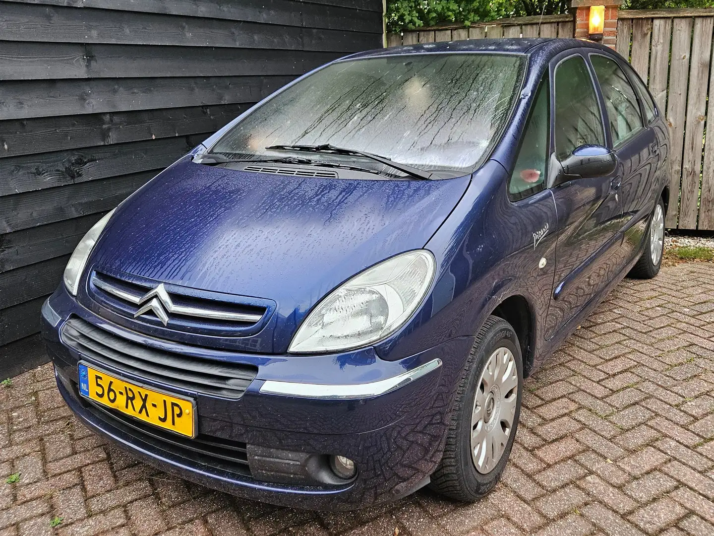Citroen Xsara Picasso Xsara Picasso 1.8i-16V Attraction Blauw - 1