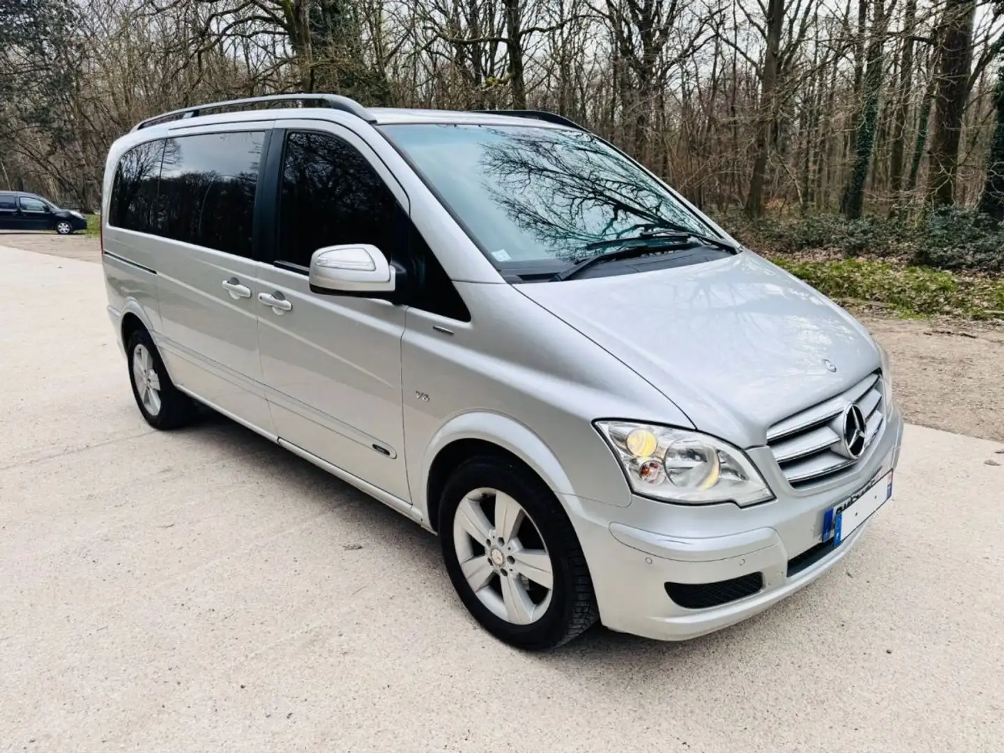Mercedes-Benz Viano 3.0 CDI - 24V V6 TURBO Argent - 2