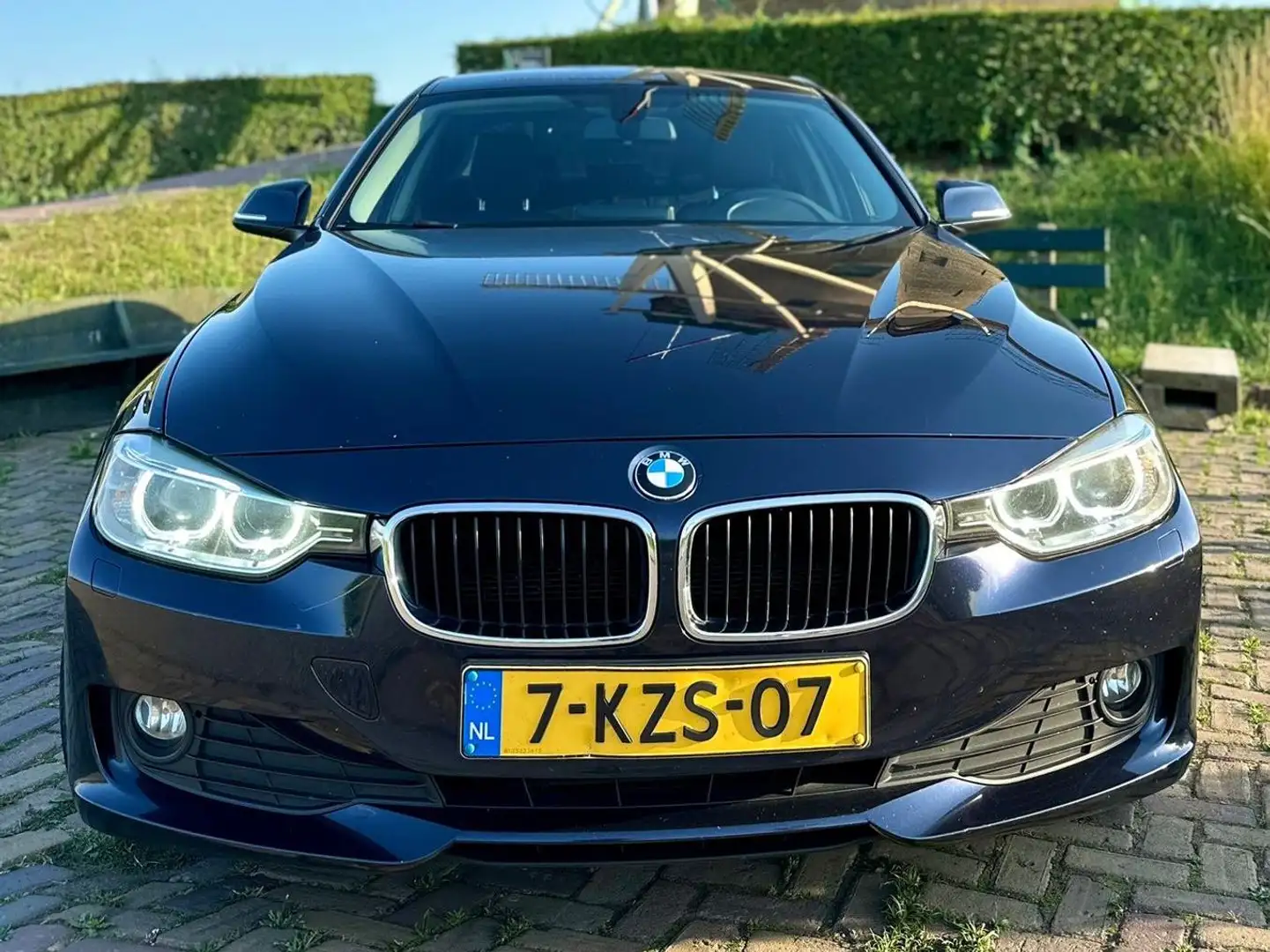 BMW 320 320d EDE Executive Blauw - 2