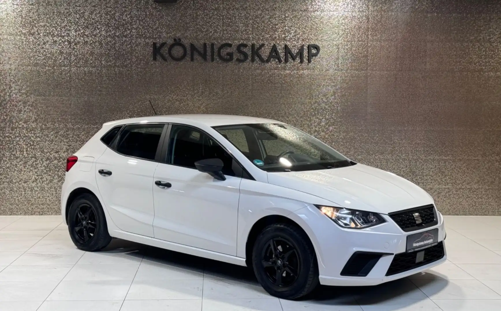 SEAT Ibiza Reference * 1. HAND * TÜV & SERVICE NEU * Weiß - 1