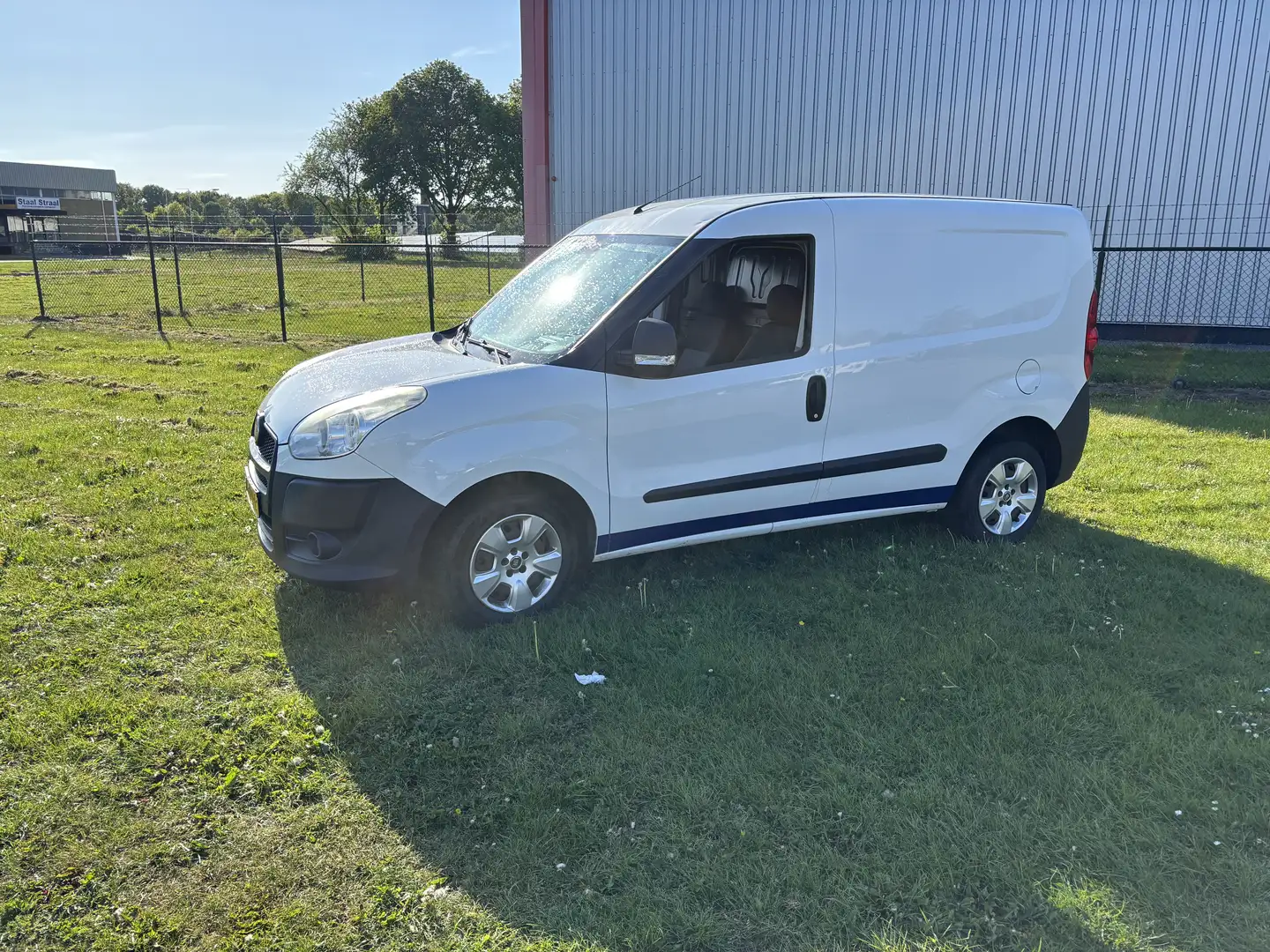 Fiat Doblo Cargo DPF S&S 1,3 l multijet 117000 gelopen nap - 2