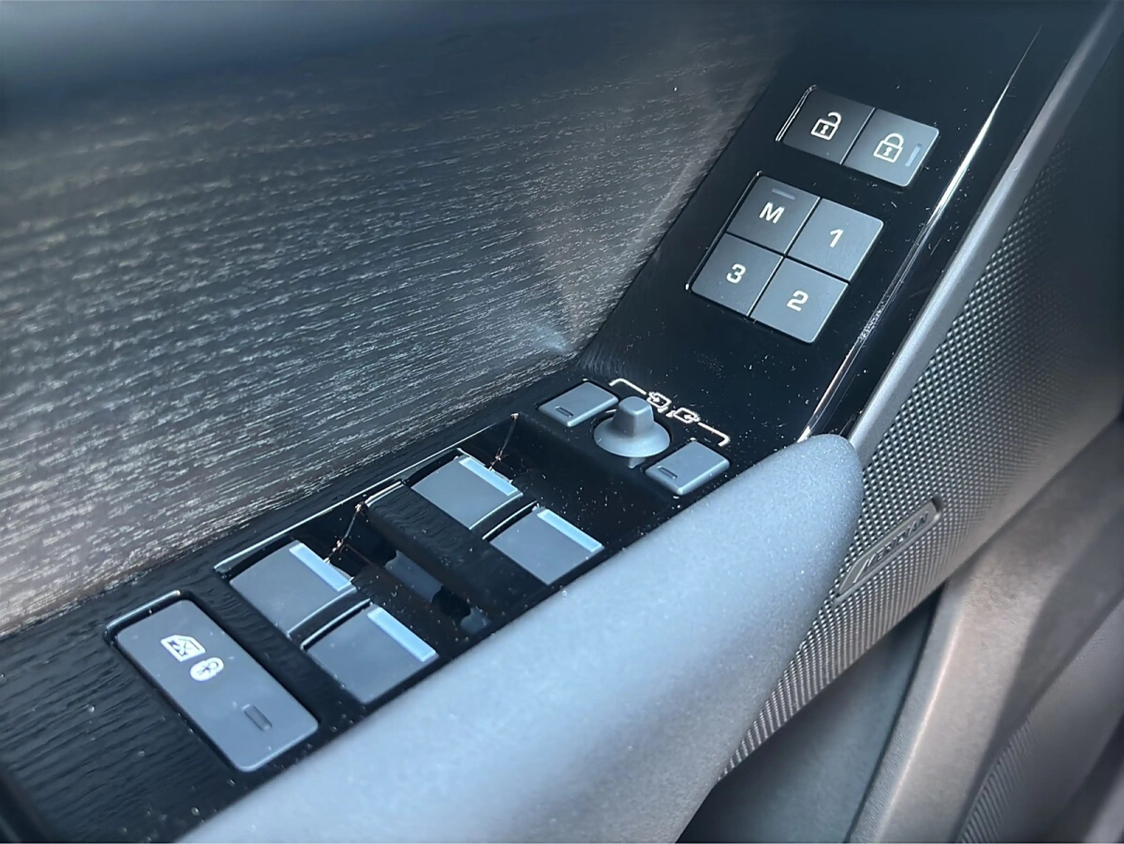 Land Rover Range Rover Velar P400 MHEV Allrad R-Dynamic SE Aut. PRIVATVERKAUF — photo 15