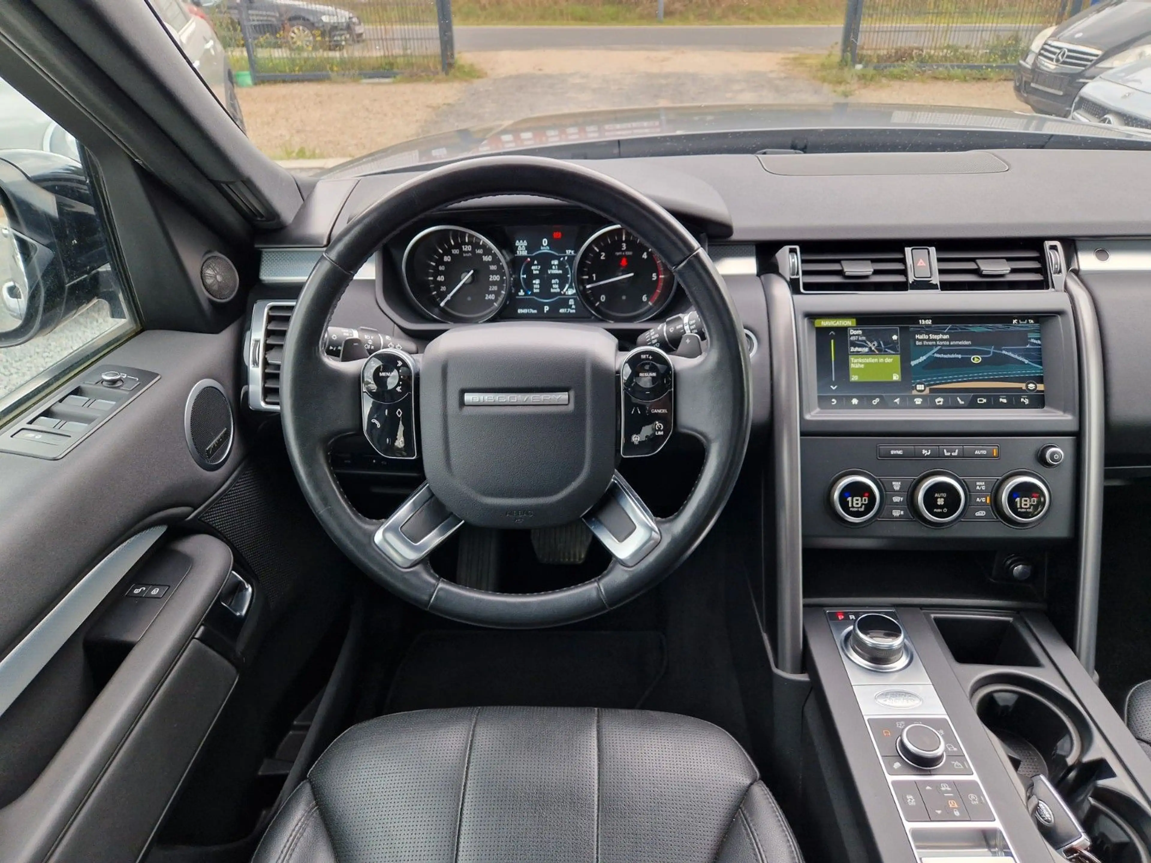 Land Rover Discovery 5 Landmark SDV6 PANO AHK 7SITZER — photo 12