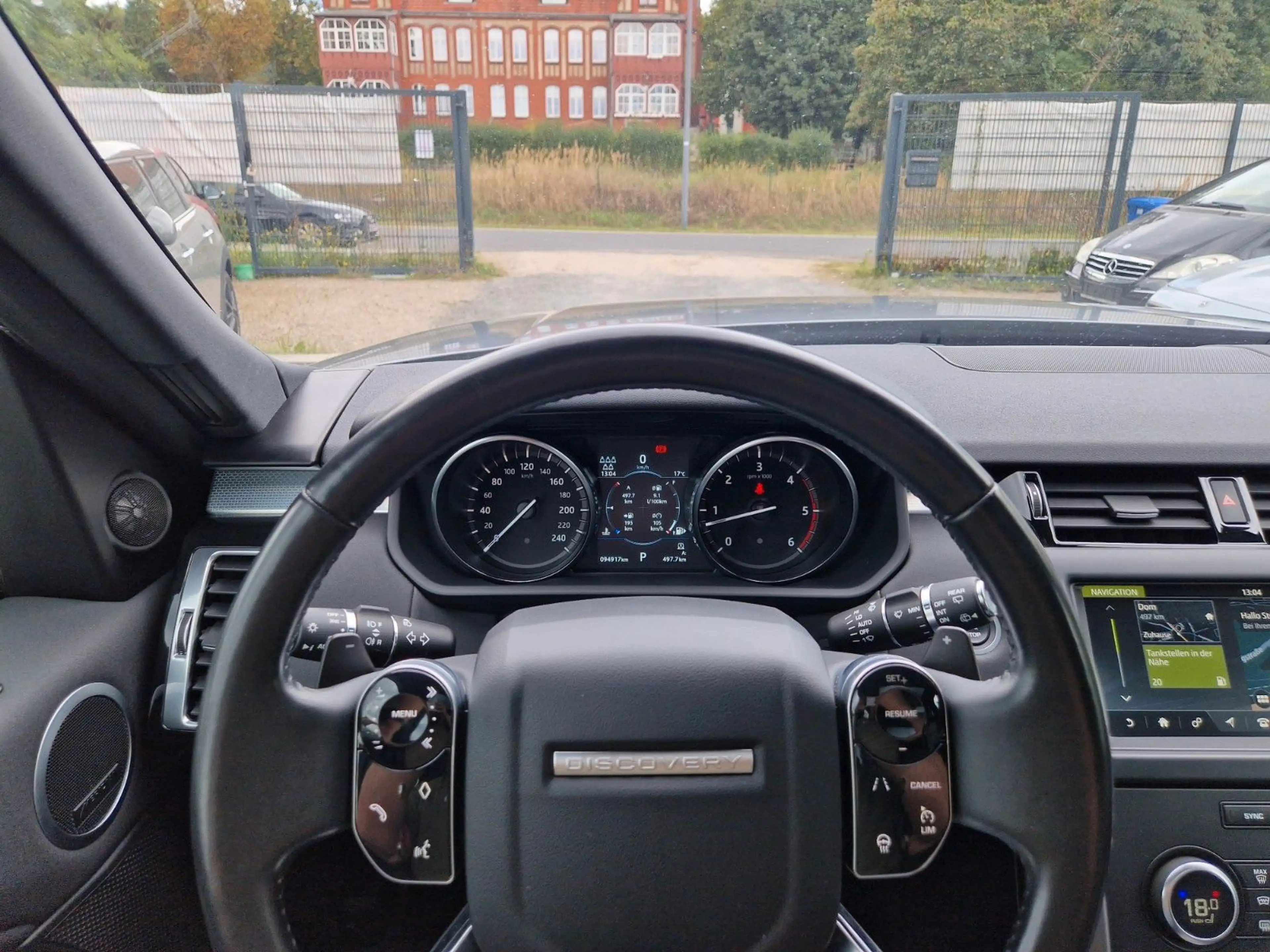 Land Rover Discovery 5 Landmark SDV6 PANO AHK 7SITZER — photo 13