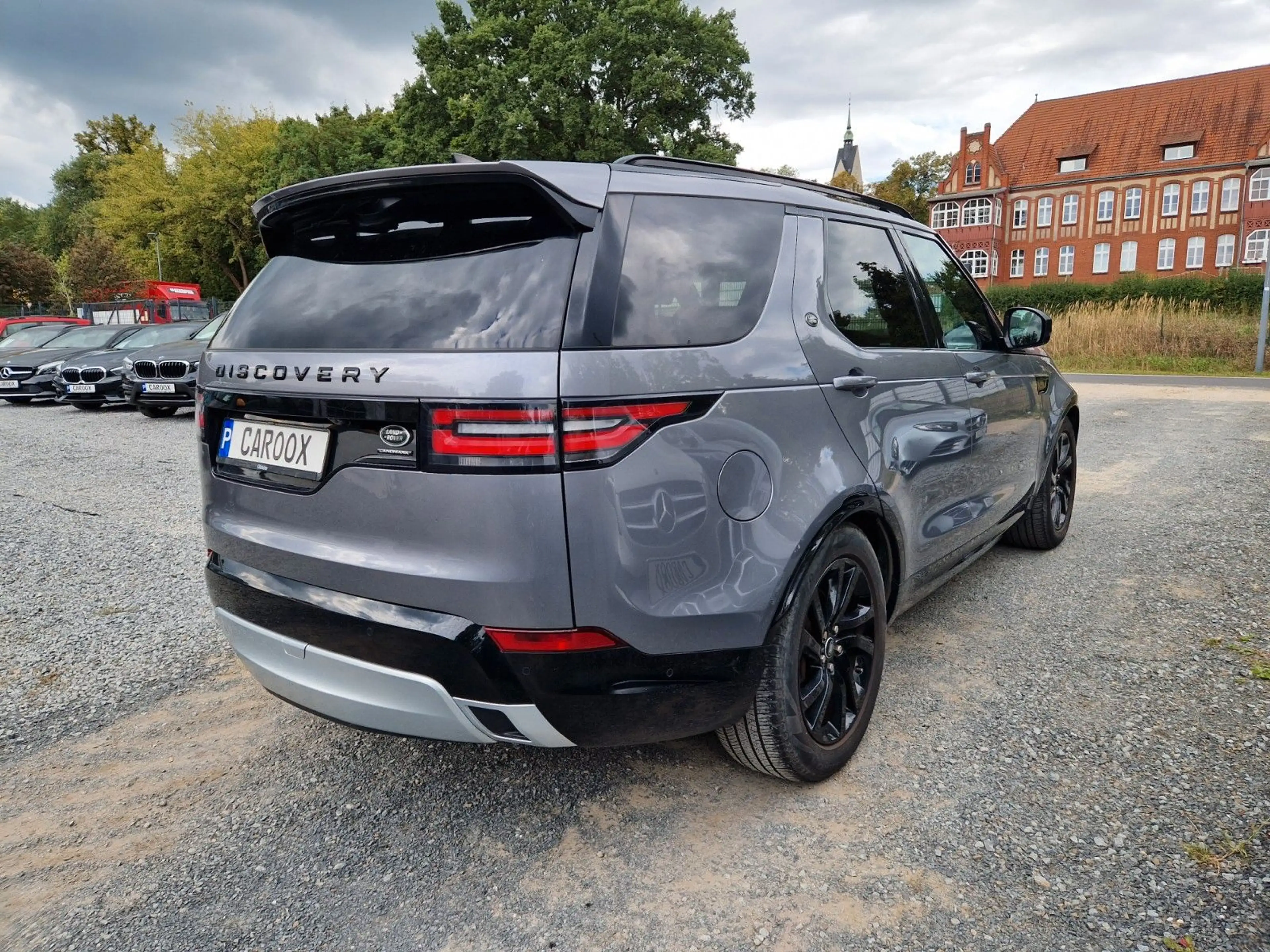 Land Rover Discovery 5 Landmark SDV6 PANO AHK 7SITZER — photo 8