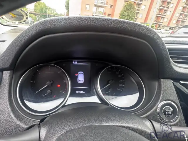 Nissan Qashqai view 14