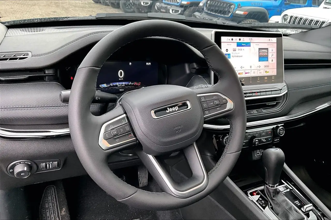 Jeep Compass снимка Jeep Compass