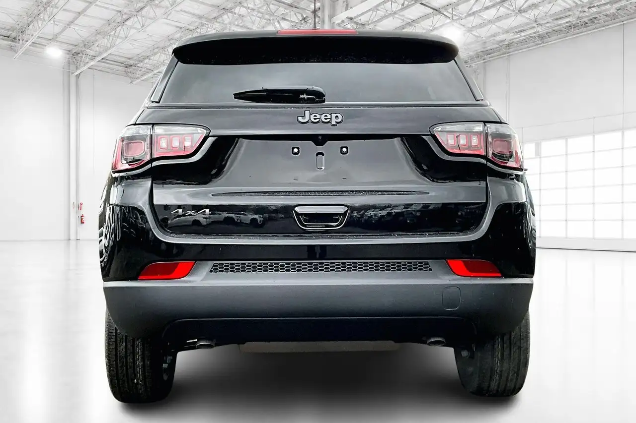 Jeep Compass снимка Jeep Compass