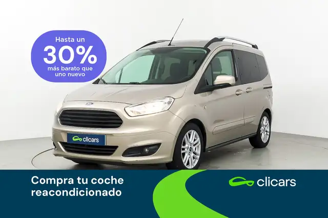 Ford Tourneo Courier 1.0 Ecoboost Titanium