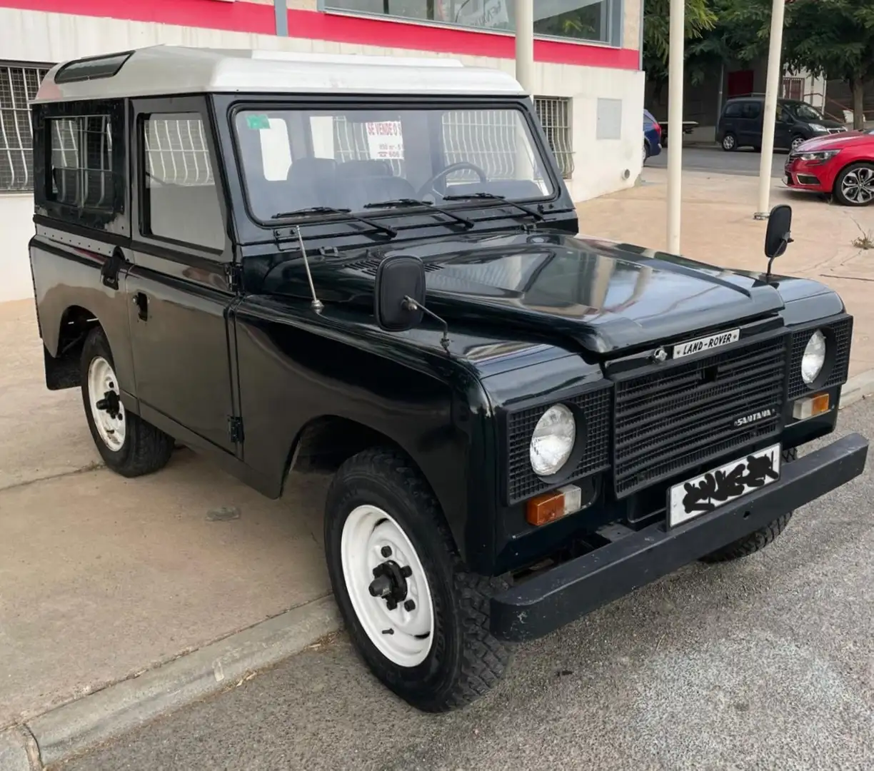 Land Rover Series Santana 88 Super crna - 1