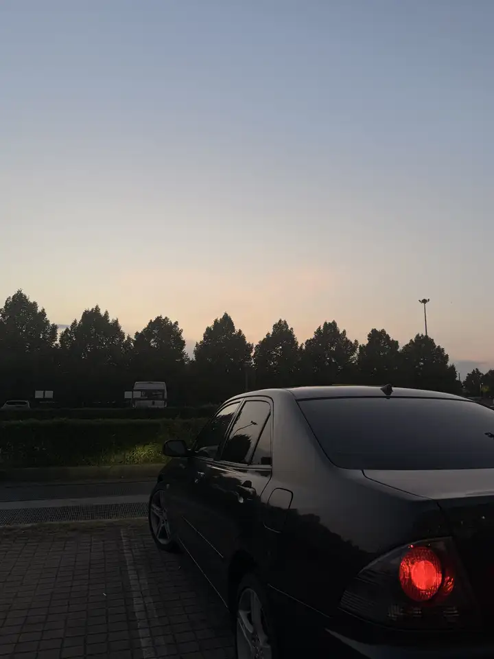 Lexus IS 200 2.0 c/pelle, foto 2