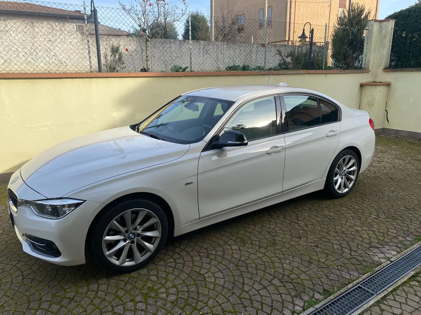 BMW 320 Serie 3 F30 2016 Berlina 320d Sport auto Blanco - 2