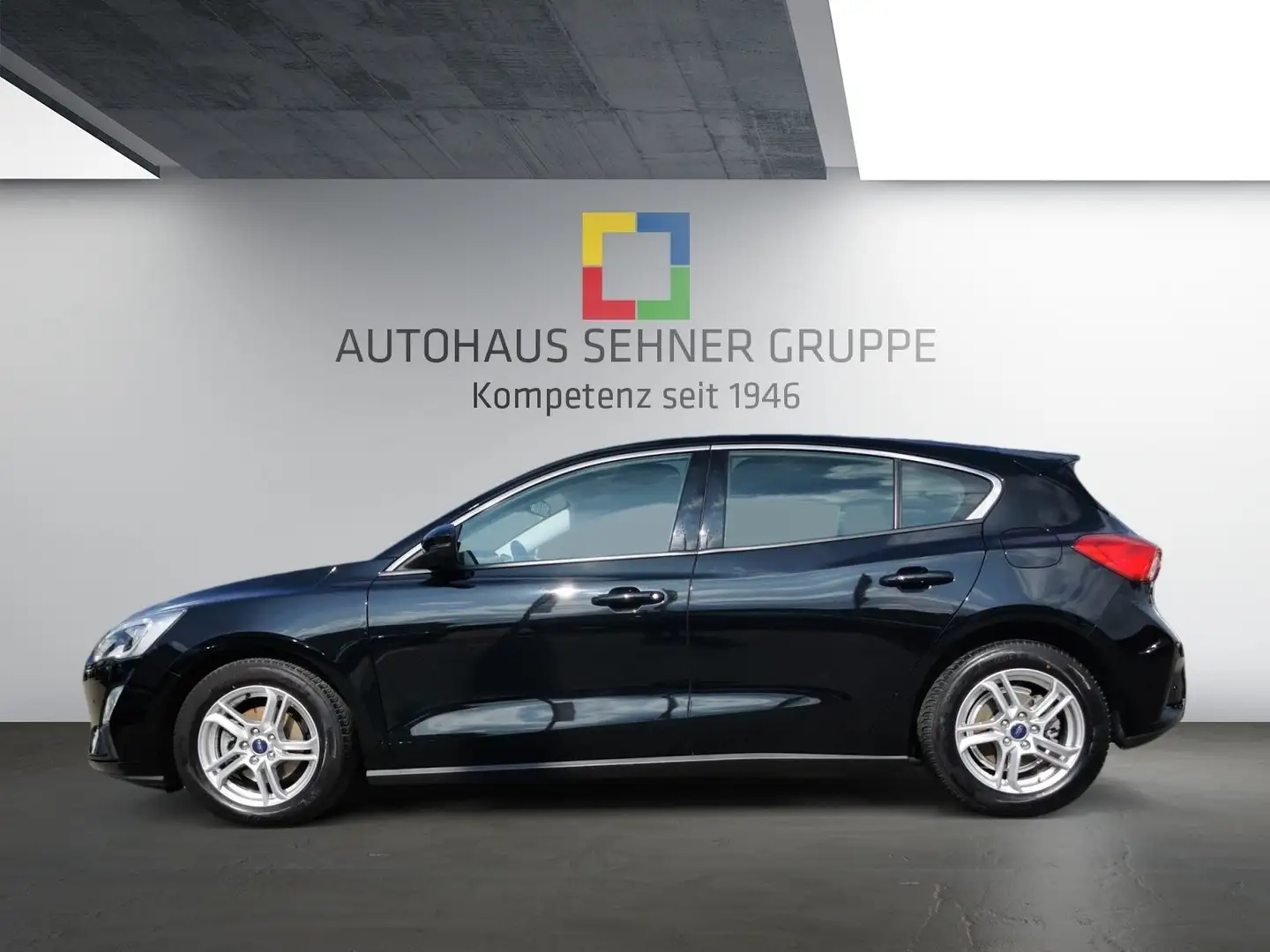 Ford Focus 1.0 EcoBoost Cool&Connect +Navi+Shz+PDC Schwarz - 2
