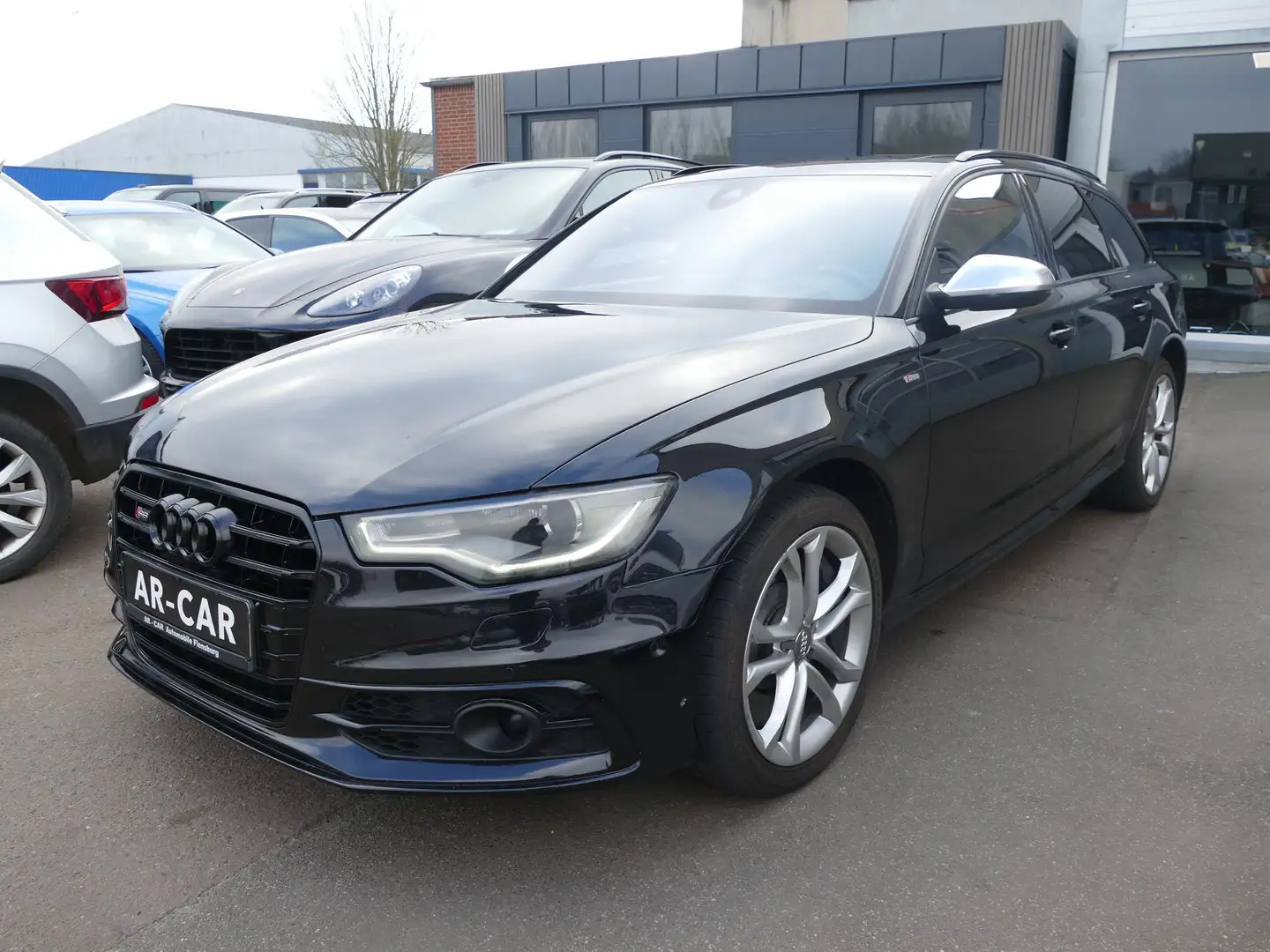 Audi S6 4.0 TFSi quattro - Panorama Leder Navi Xenon Bose Noir - 1