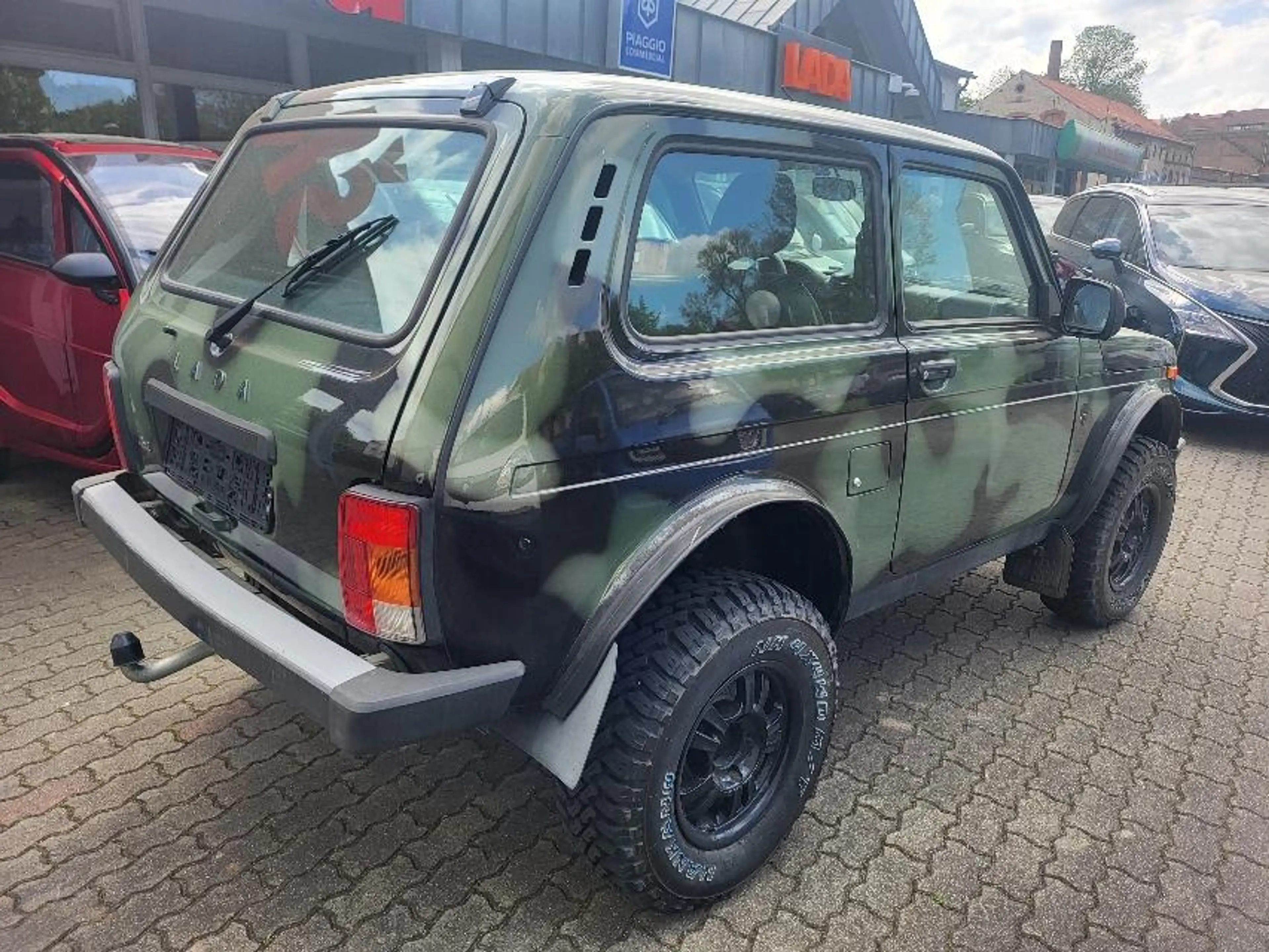 Lada Niva 1.7i 4x4 BRONTO+CAMOUFLAGE+AHK+AT-REIFEN — photo 5