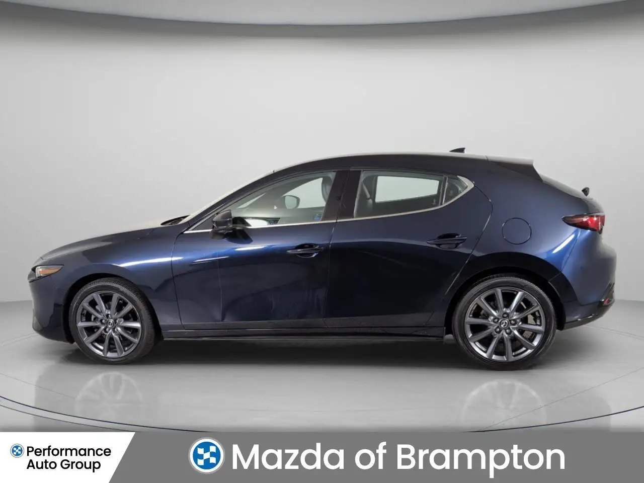 Mazda 3 снимка Mazda 3