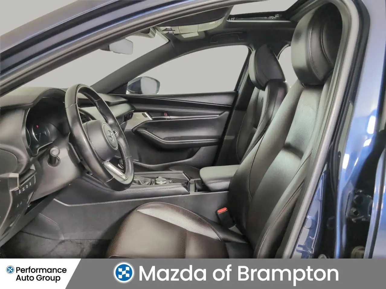 Mazda 3 снимка Mazda 3