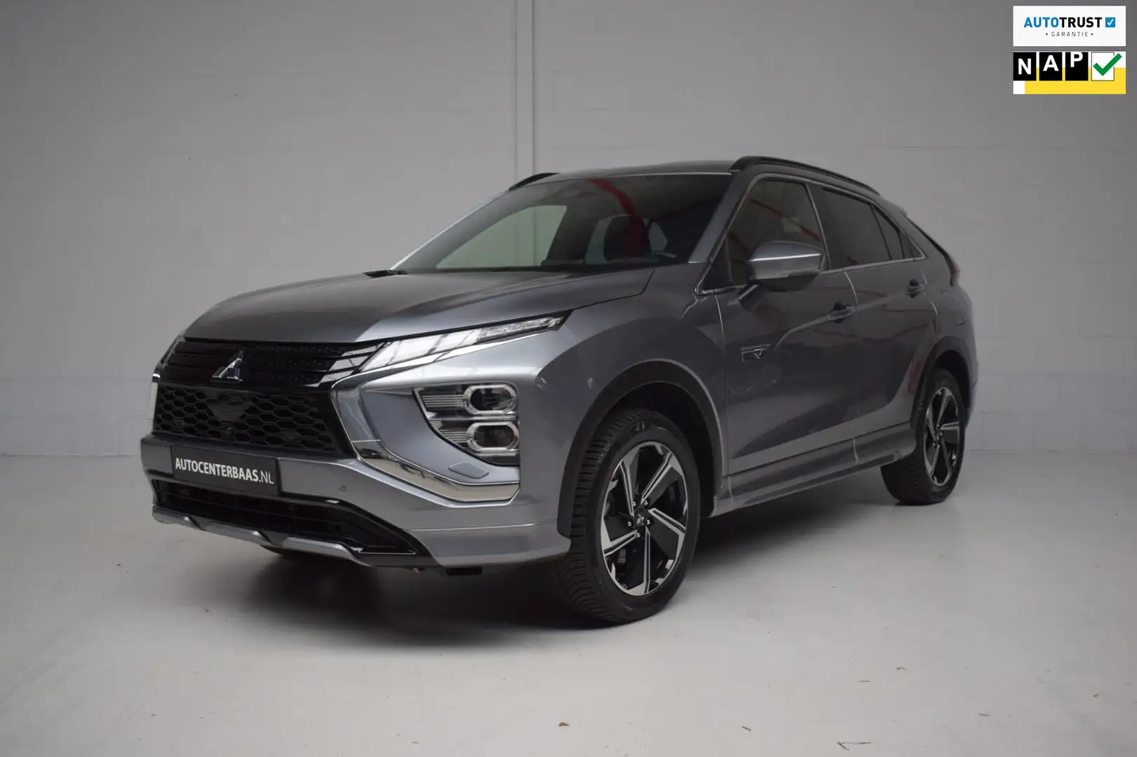 Mitsubishi Eclipse Cross 2.4 Plug-in Hybride 4WD Intense+ 360CAMERA / CARPL Gris - 1