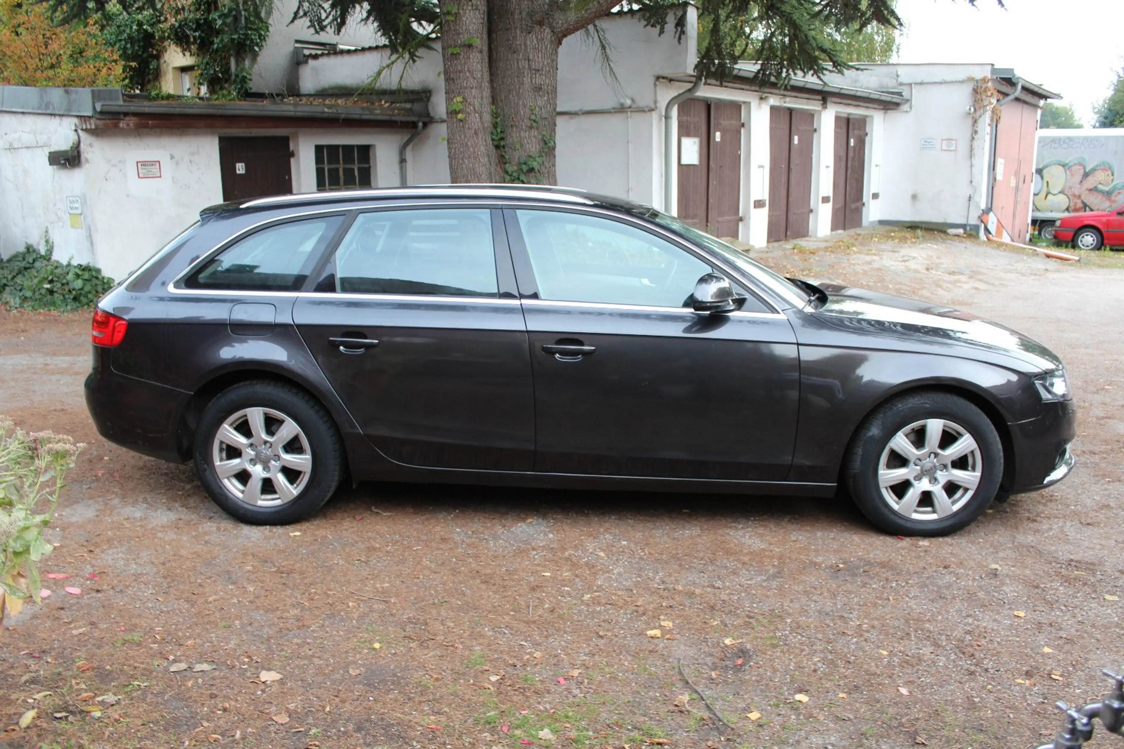 Audi A4 Avant Ambiente*TÜV NEU*Automatik — photo 6