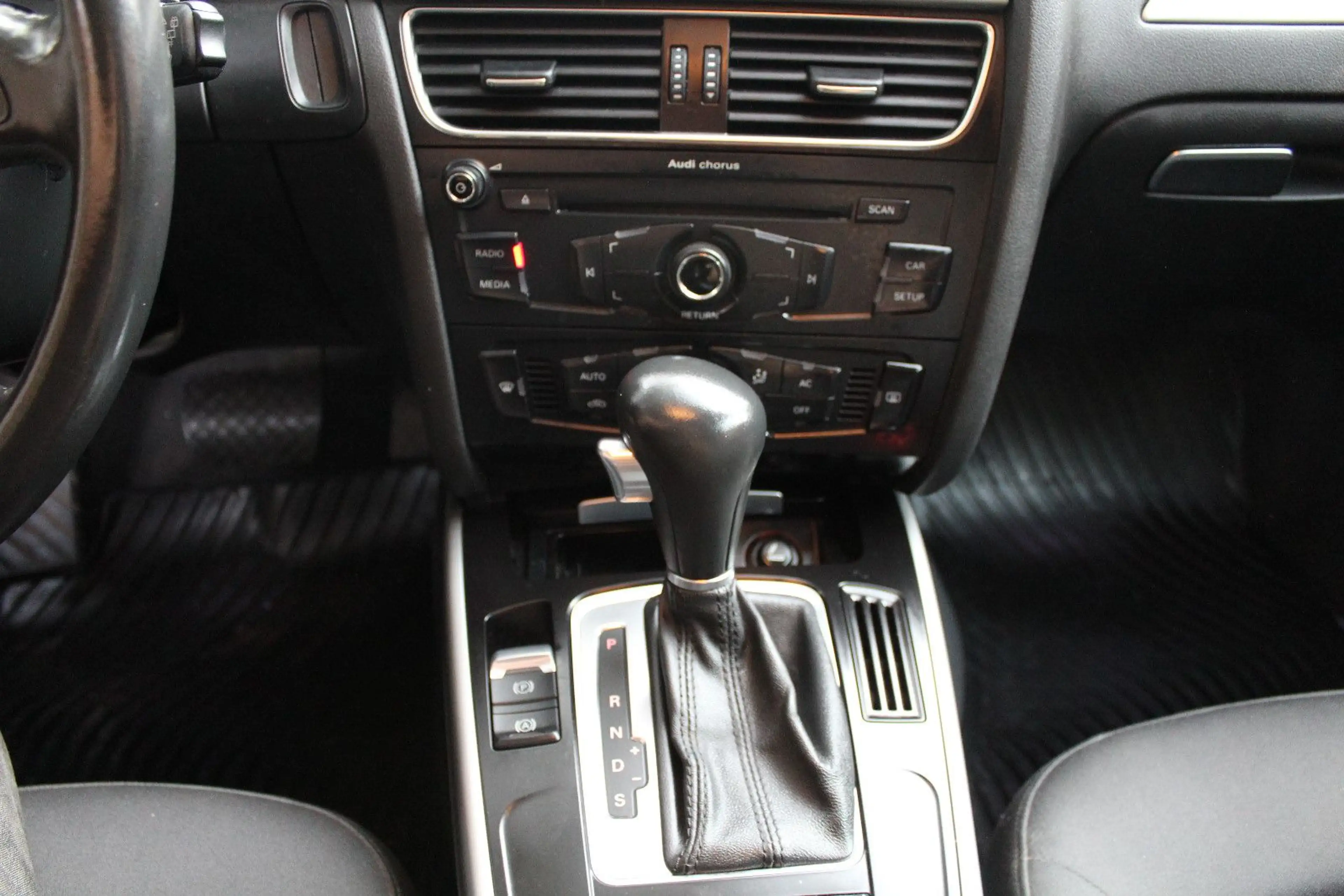 Audi A4 Avant Ambiente*TÜV NEU*Automatik — photo 15