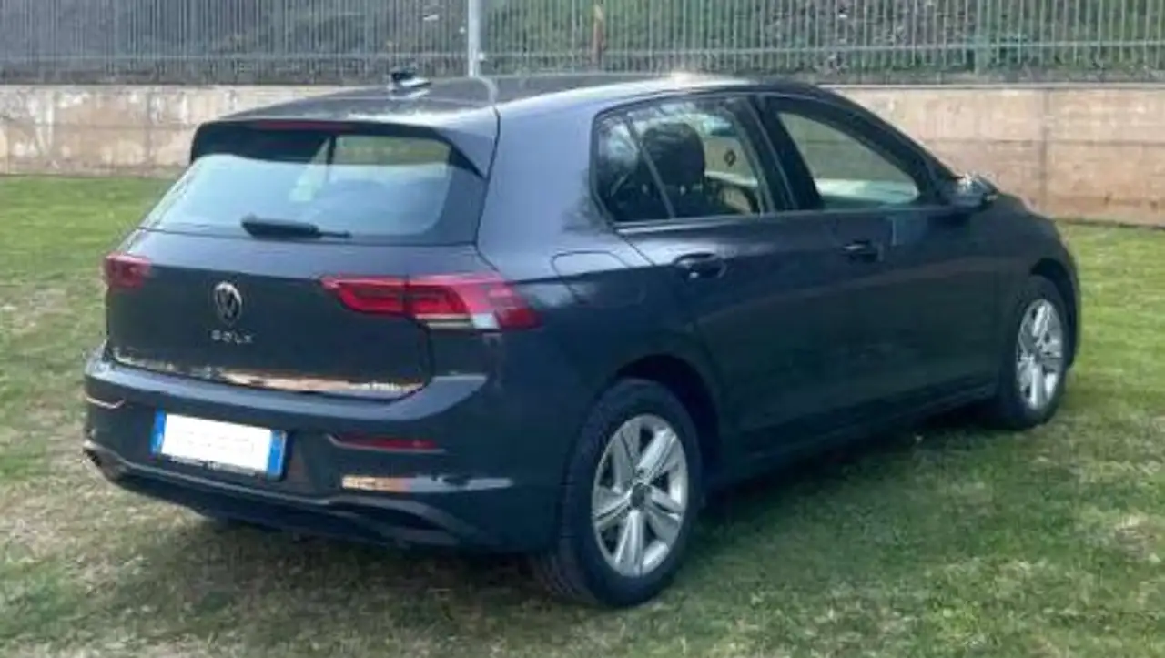 Volkswagen Golf Golf 1.0 eTSI EVO DSG Life 4