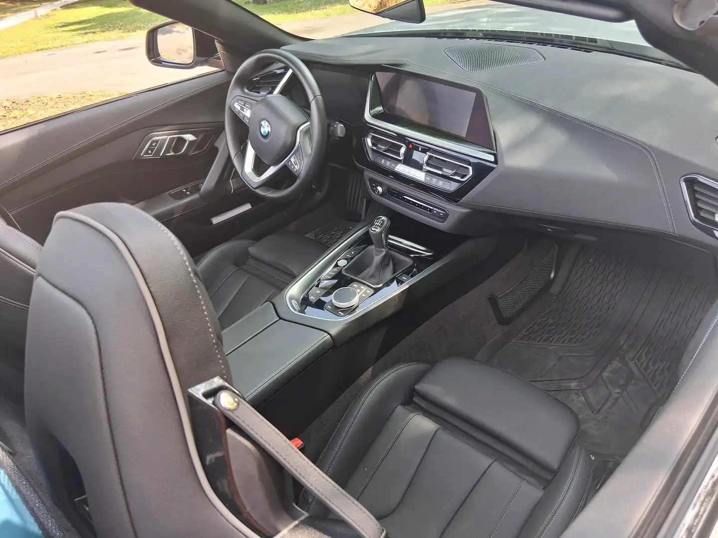 BMW Z4 Z4 2.0i sDrive20i (EU6AP) Silver - 2