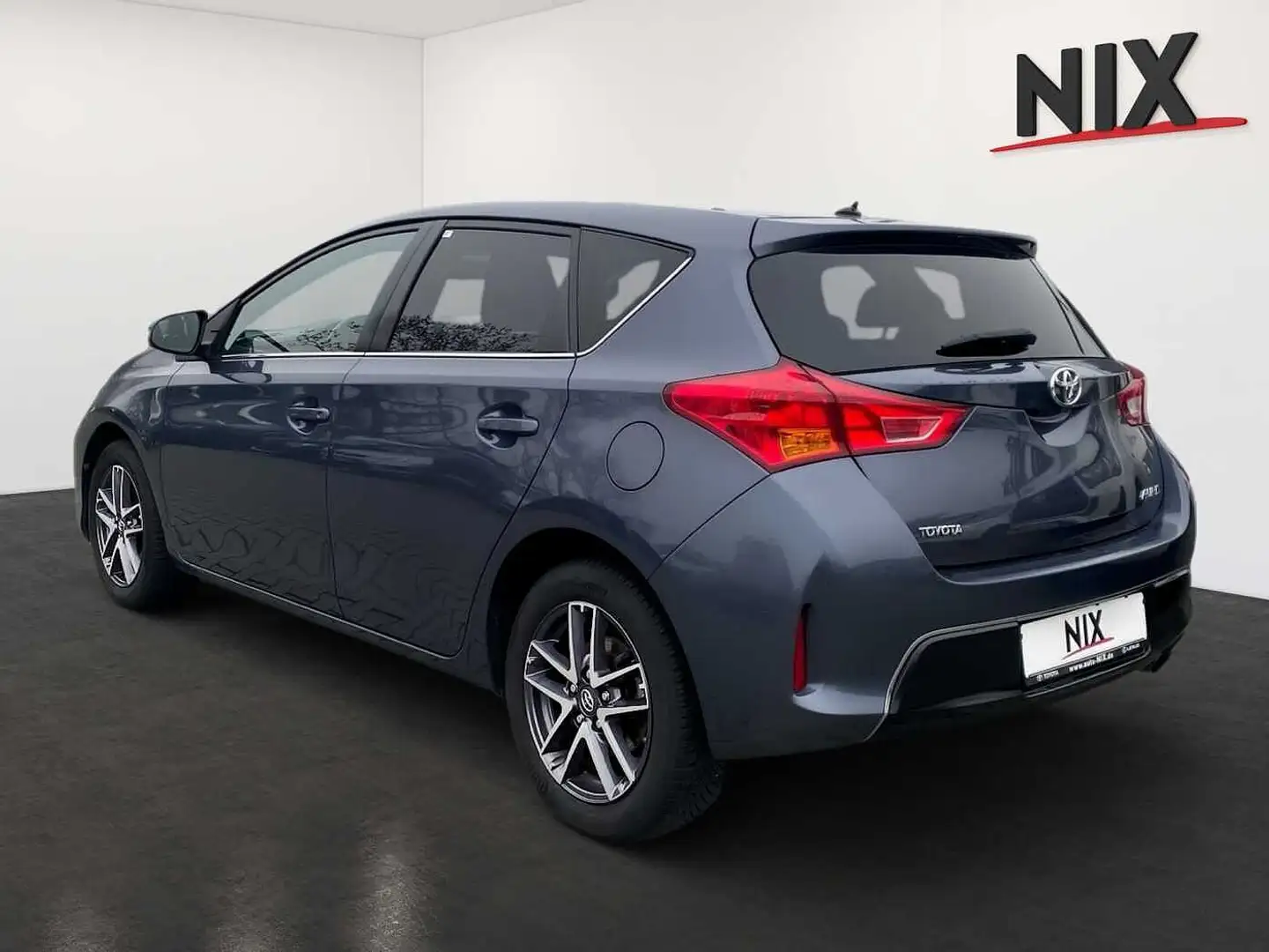 Toyota Auris 1.6 6-Gang Comfort SHZ KLIMA KAMERA Grau - 2