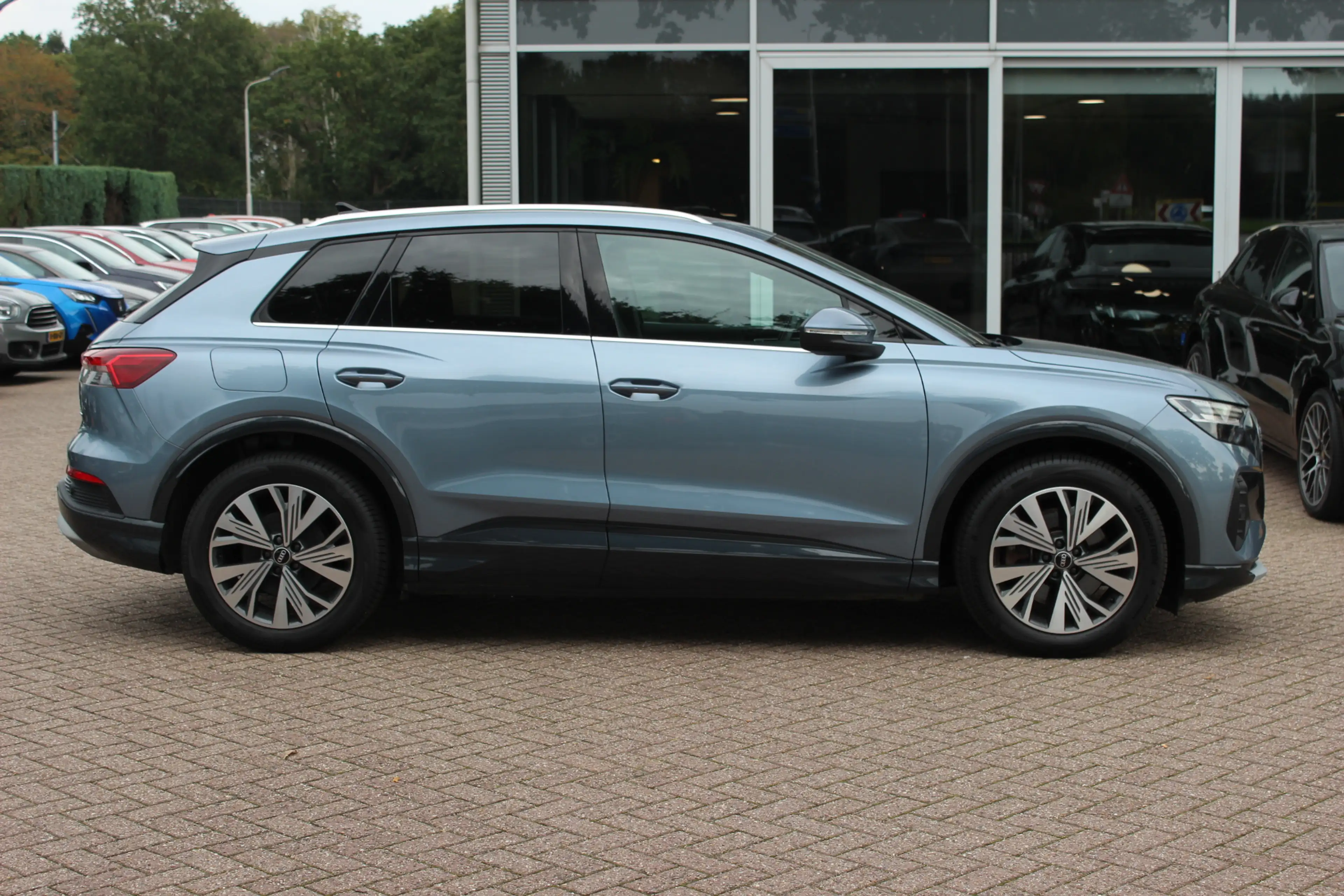 Audi Q4 e-tron 40 Advanced edition 77 kWh / SoH 92,1% / Trekhaak — photo 6