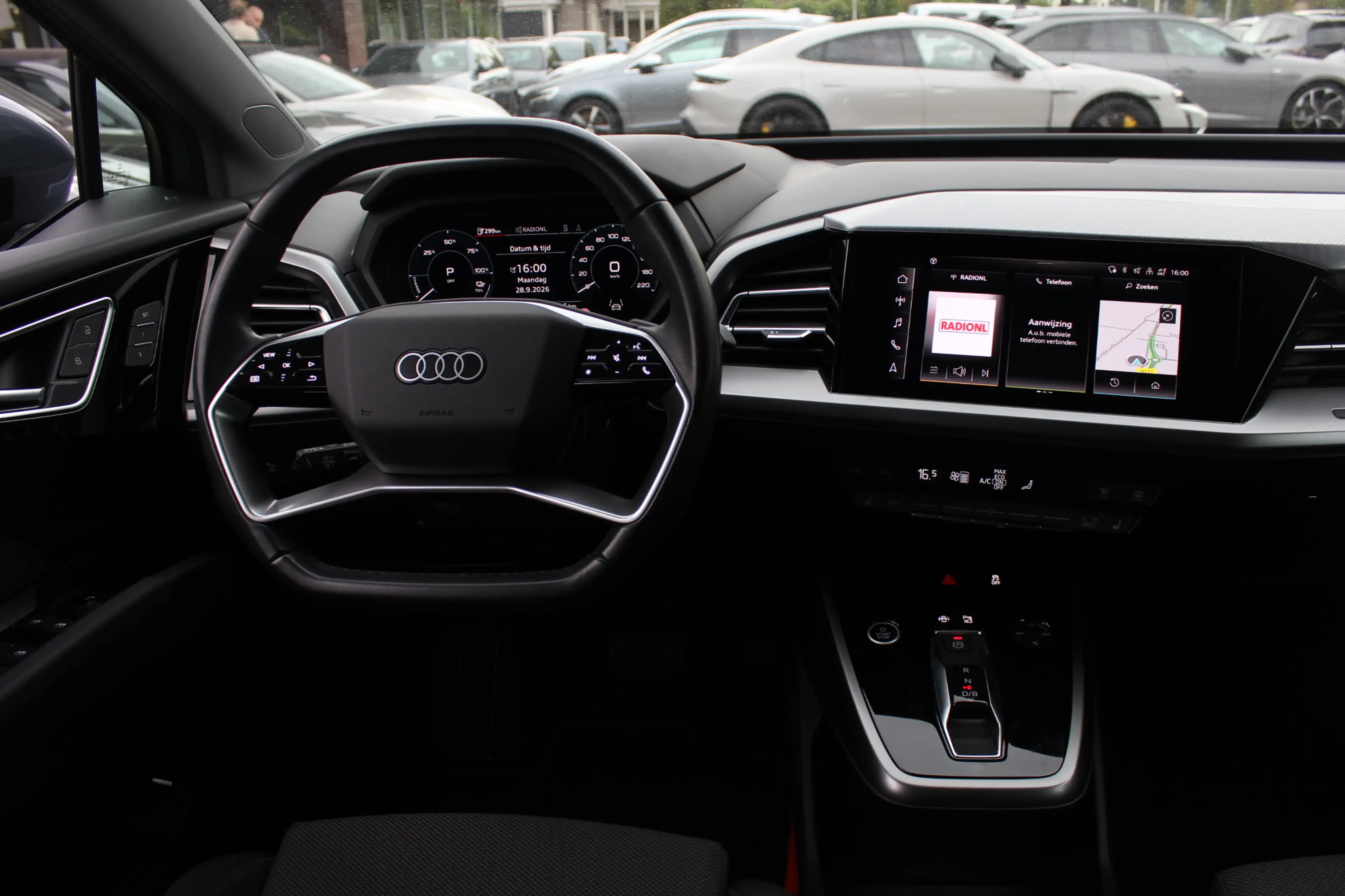 Audi Q4 e-tron 40 Advanced edition 77 kWh / SoH 92,1% / Trekhaak — photo 10
