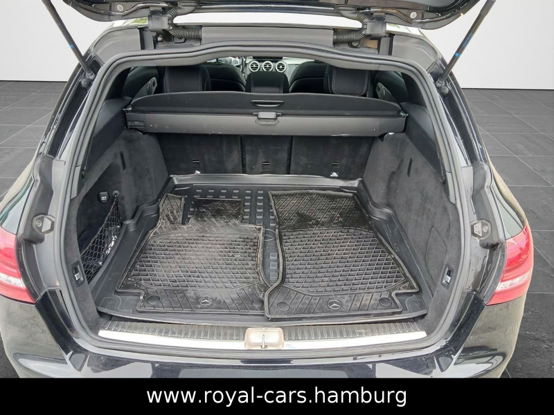 Mercedes-Benz C 400 4Matic Edition C AMG Line NAVI*PANO*CAM* — photo 8